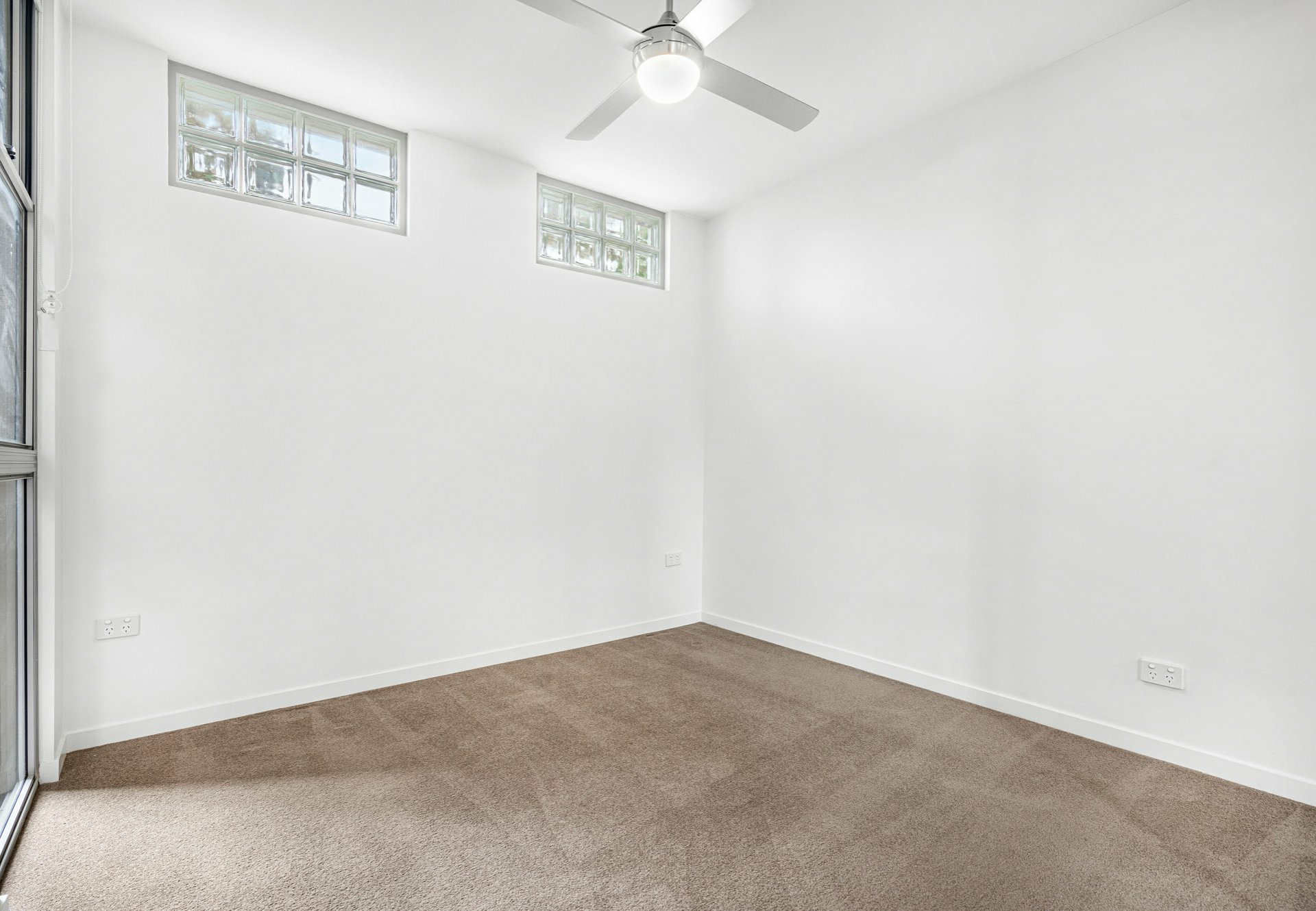 1/151 Baringa Street, MORNINGSIDE