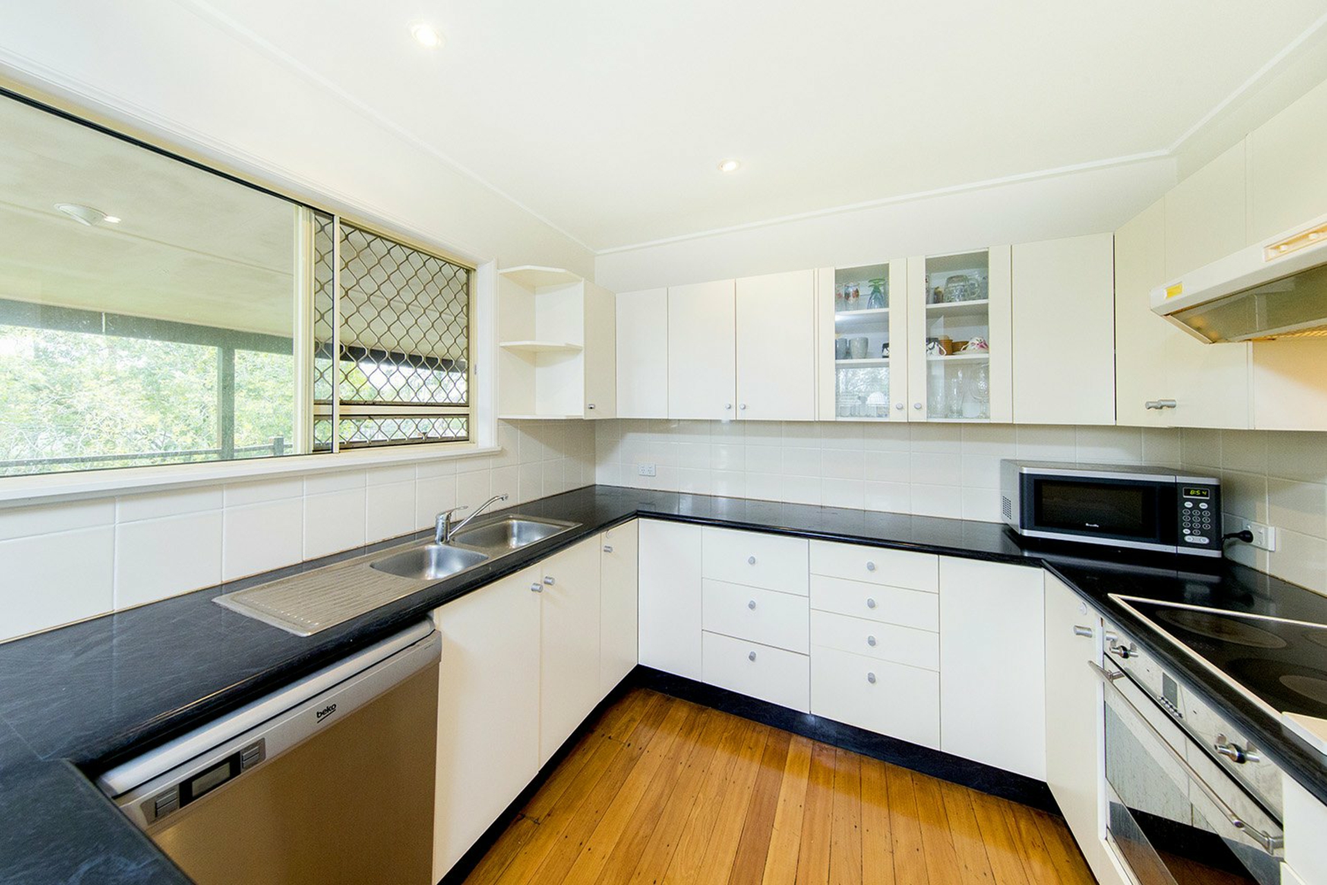 26 David Road, HOLLAND PARK