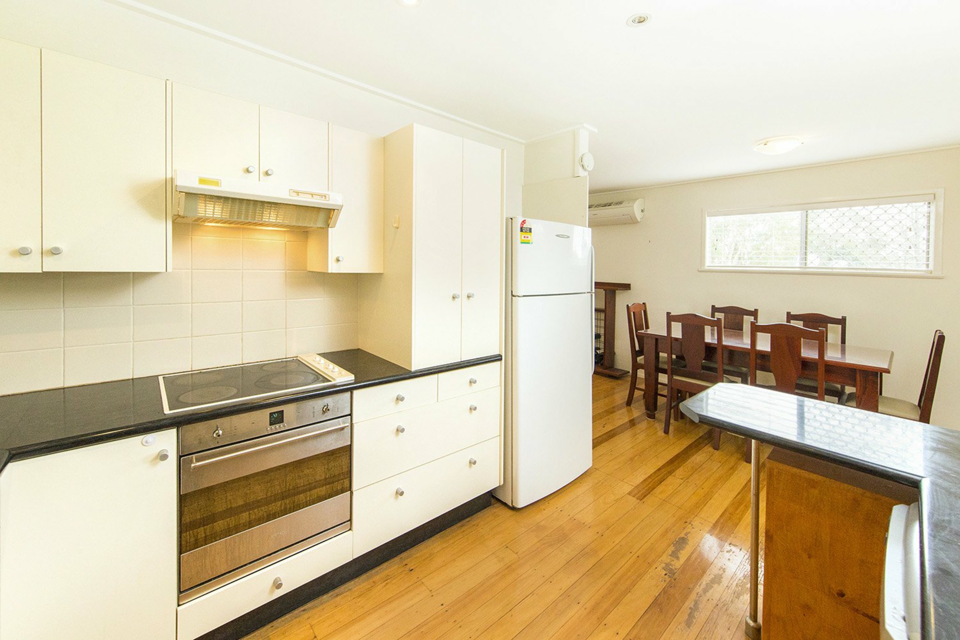 26 David Road, HOLLAND PARK