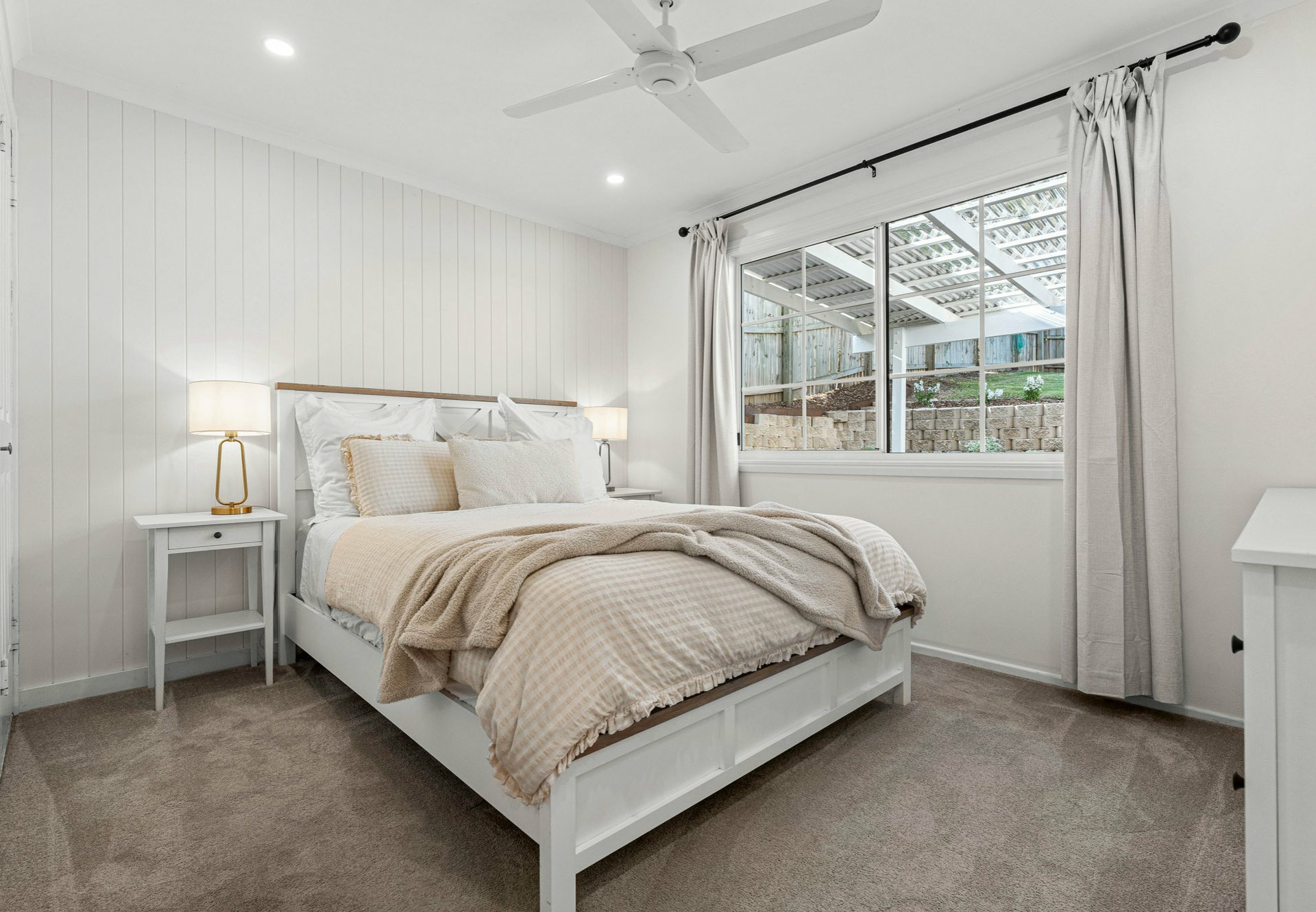 32 Beacon Drive — photo 7 of 16