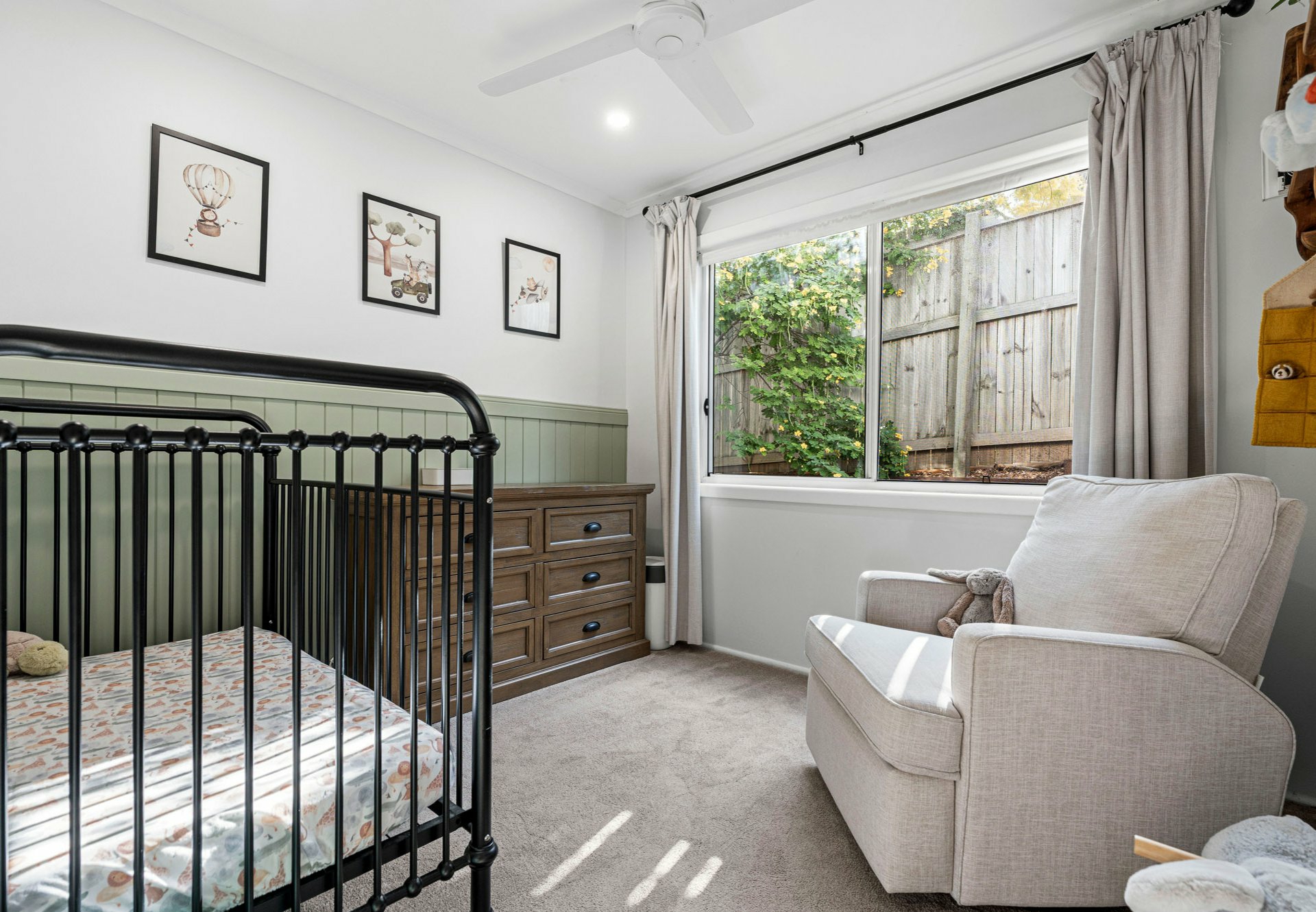 32 Beacon Drive — photo 8 of 16