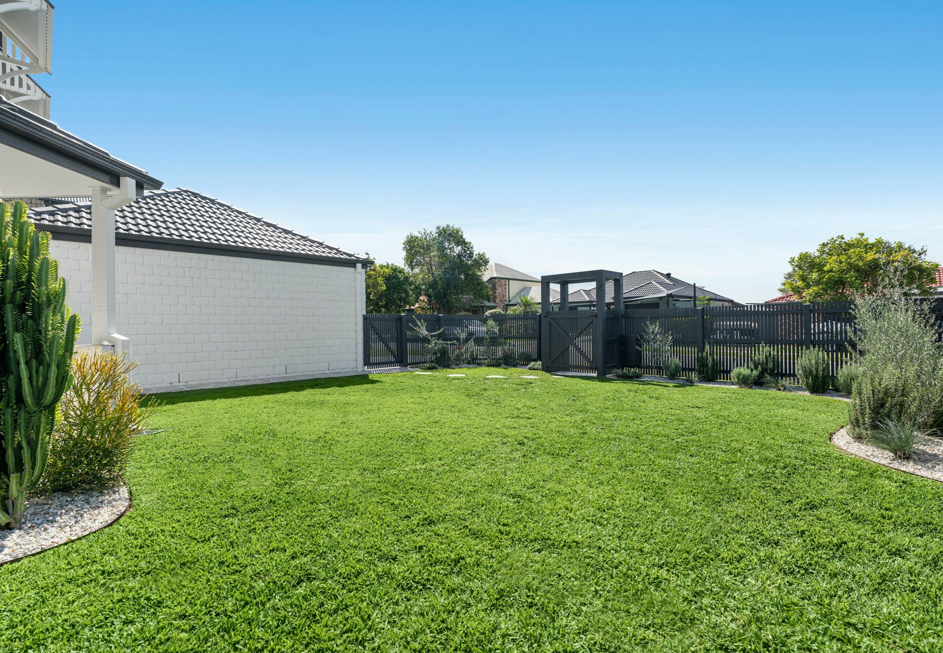 27 Macedon Street — photo 21 of 23