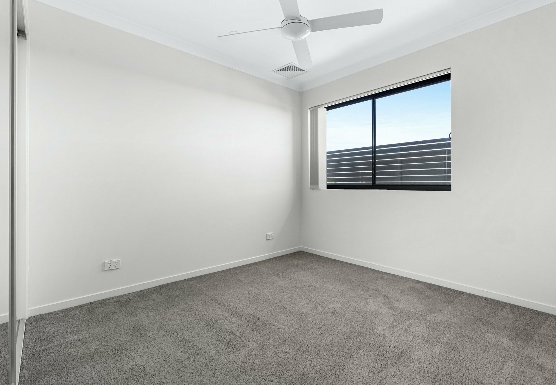 44-46 Rawlinson Street — photo 10 of 13