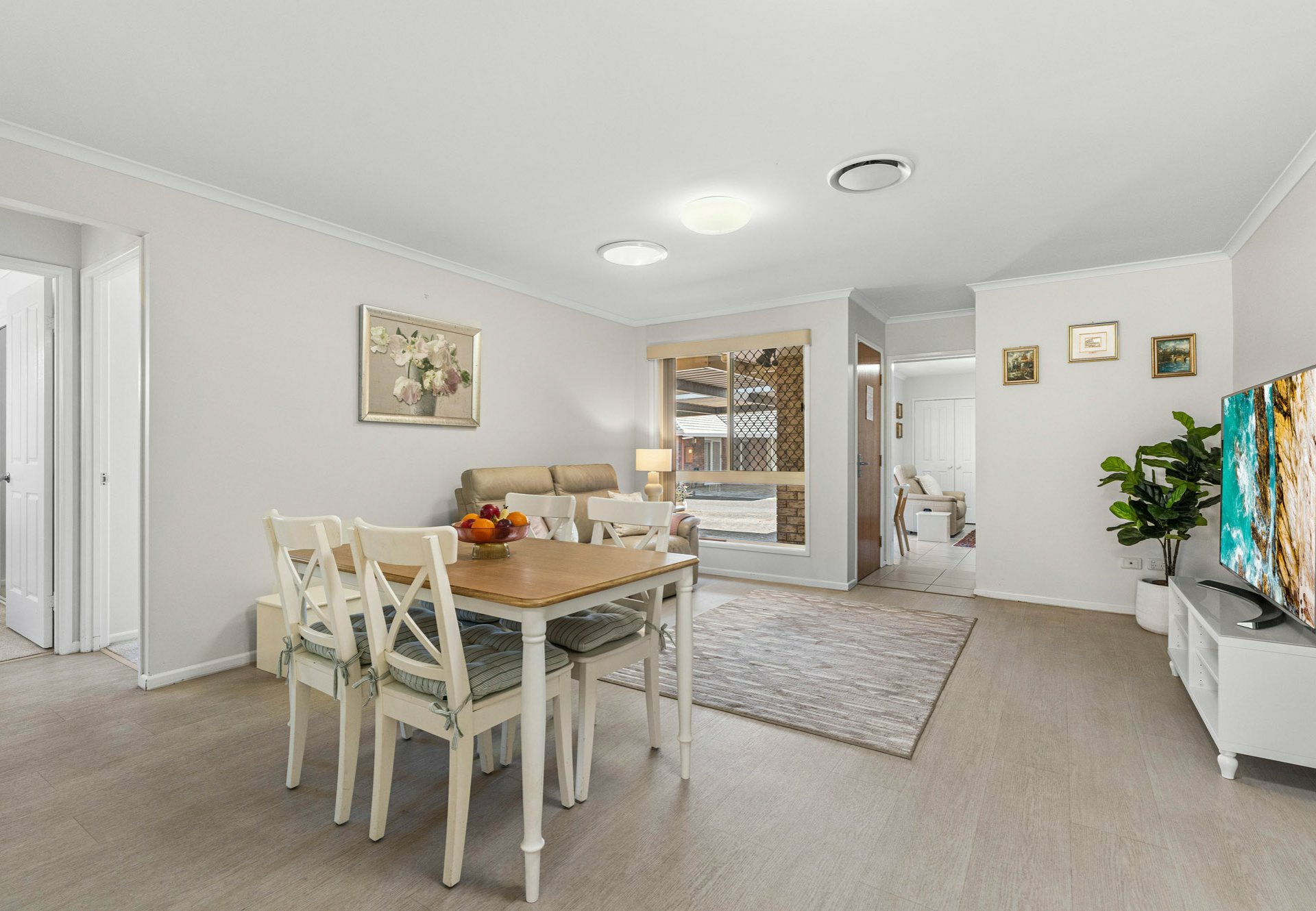 Unit 6/30 Meadowlands Road — photo 3 of 11
