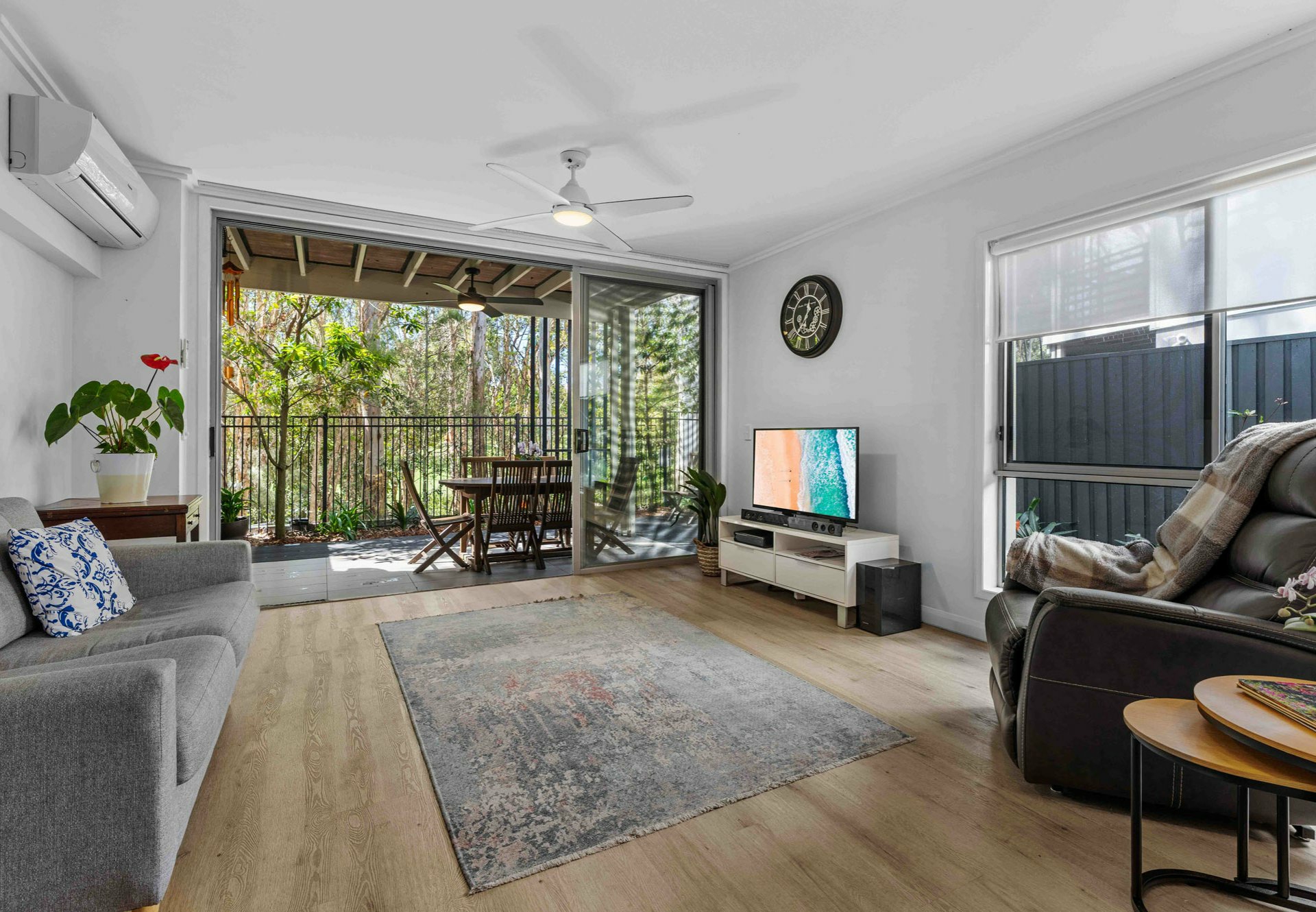 19/123 Barrack Road — photo 3 of 18