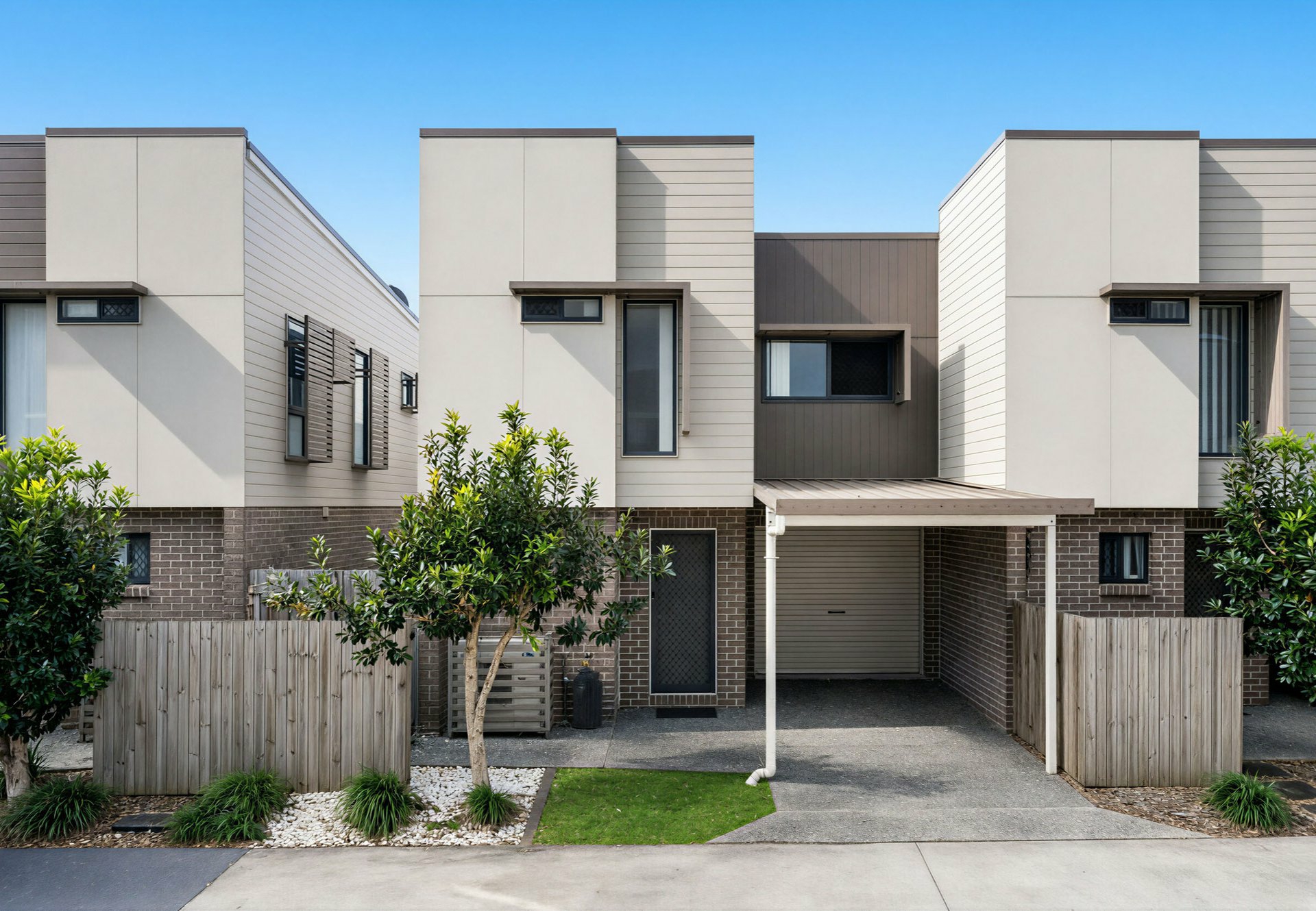 4/1501 Wynnum Road — photo from LJ Hooker Cannon Hill