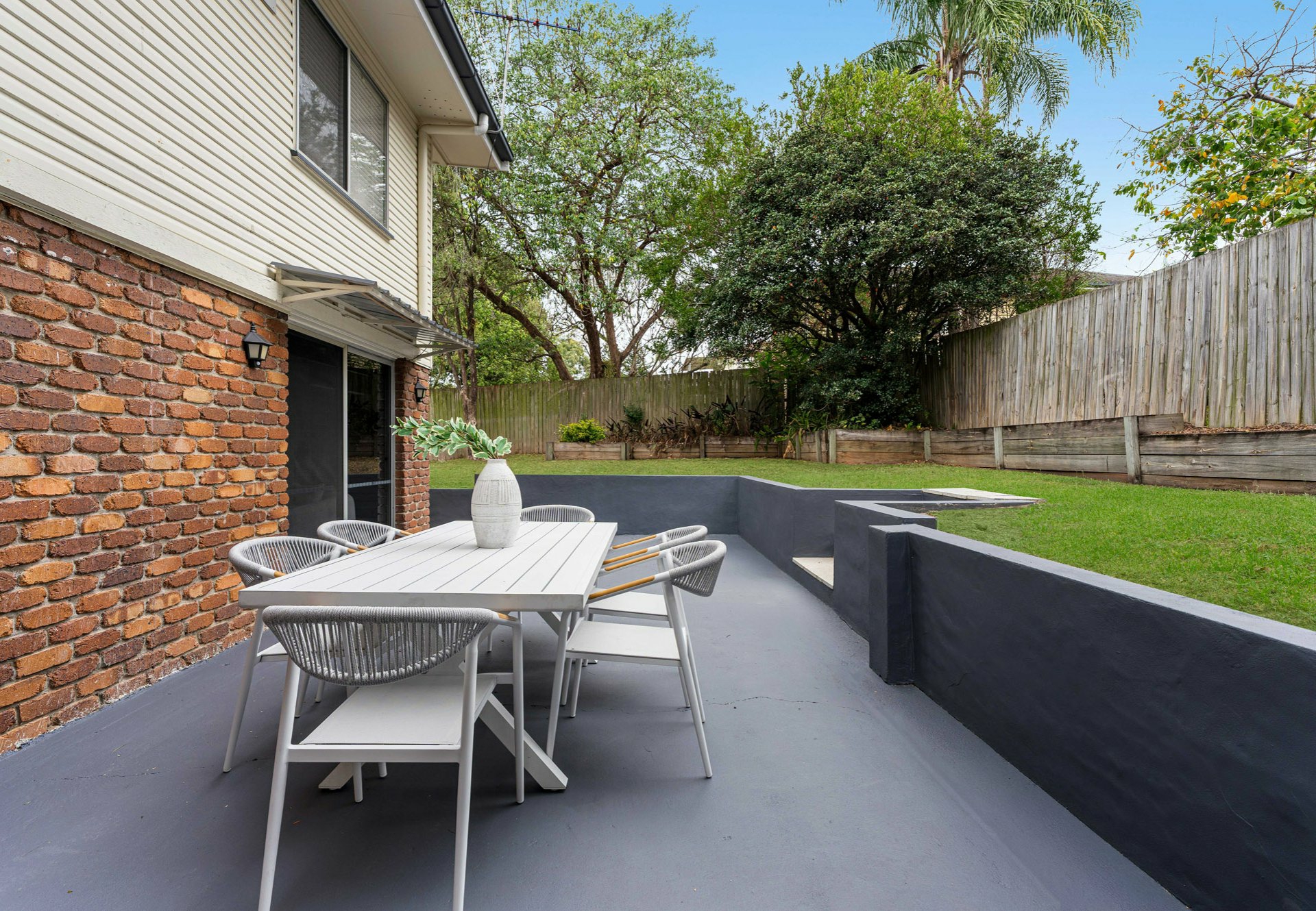 77 Woodanga Street — photo 15 of 17