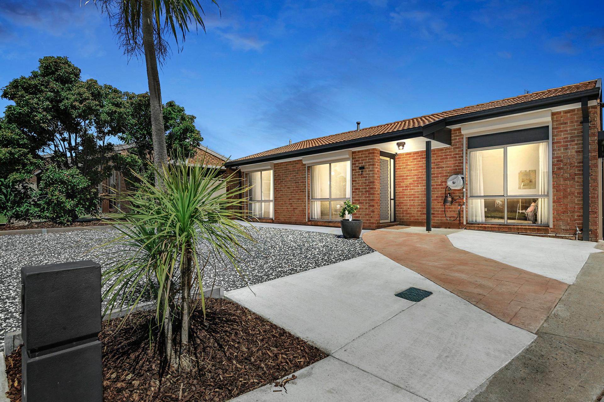 7 Pullar Place Gordon ACT