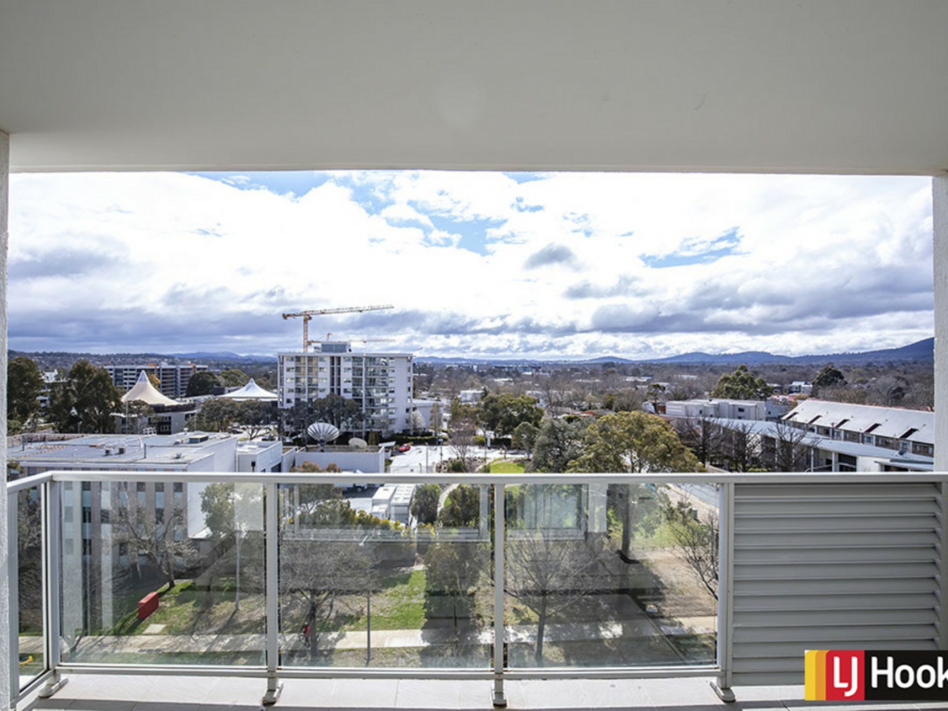 907/17 Dooring Street, BRADDON
