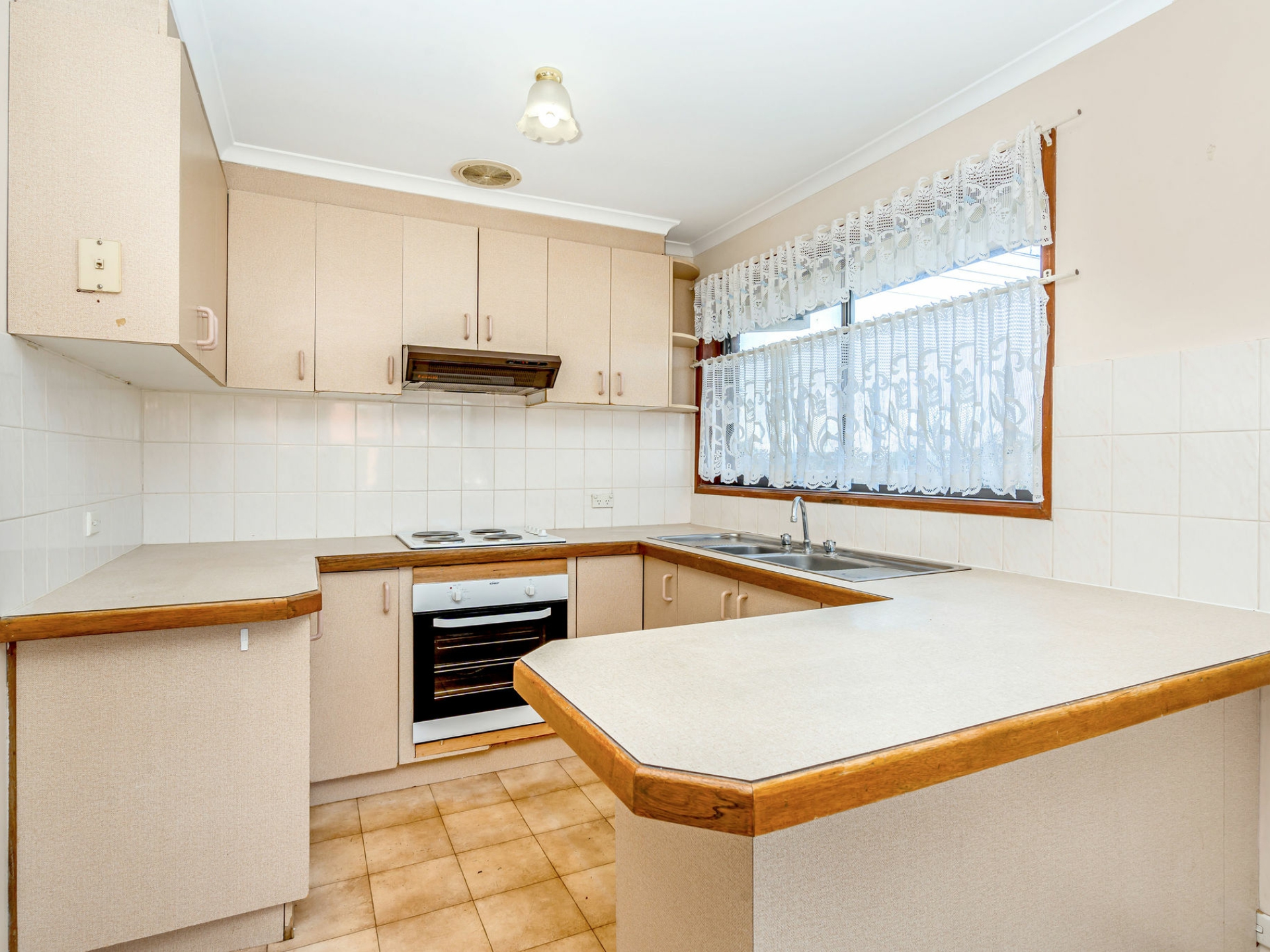 156 Donald Road, KARABAR