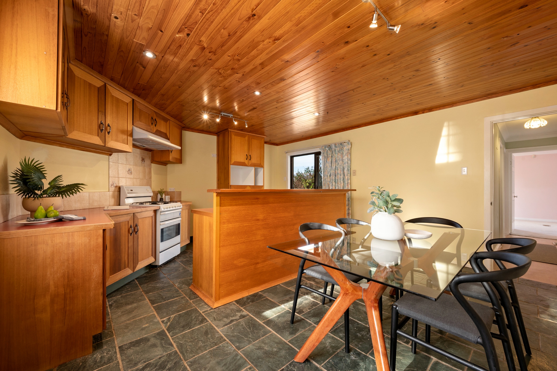 29 Skinner Street, COOK