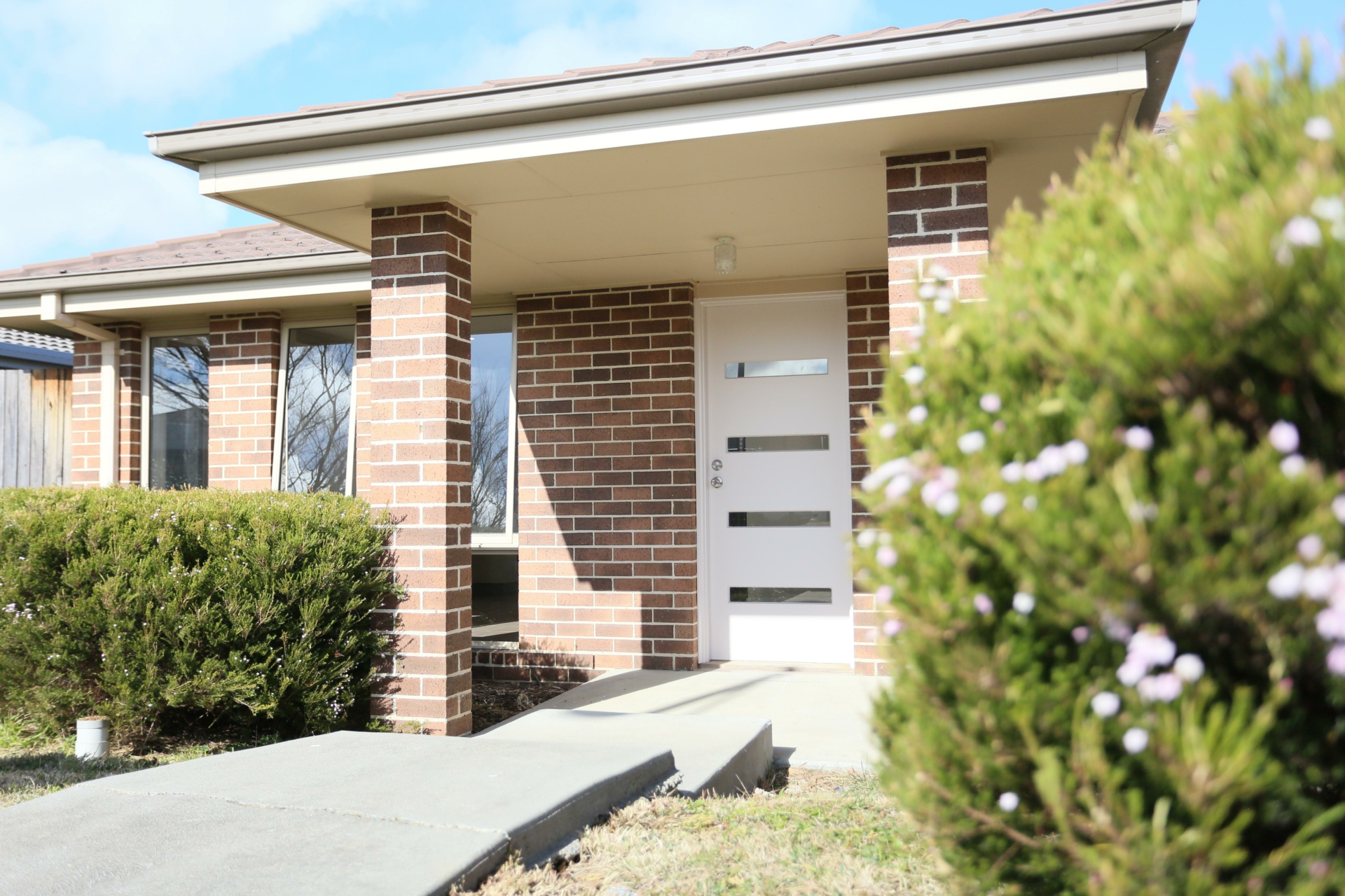 1/2 Kylie Tennant Street, FRANKLIN