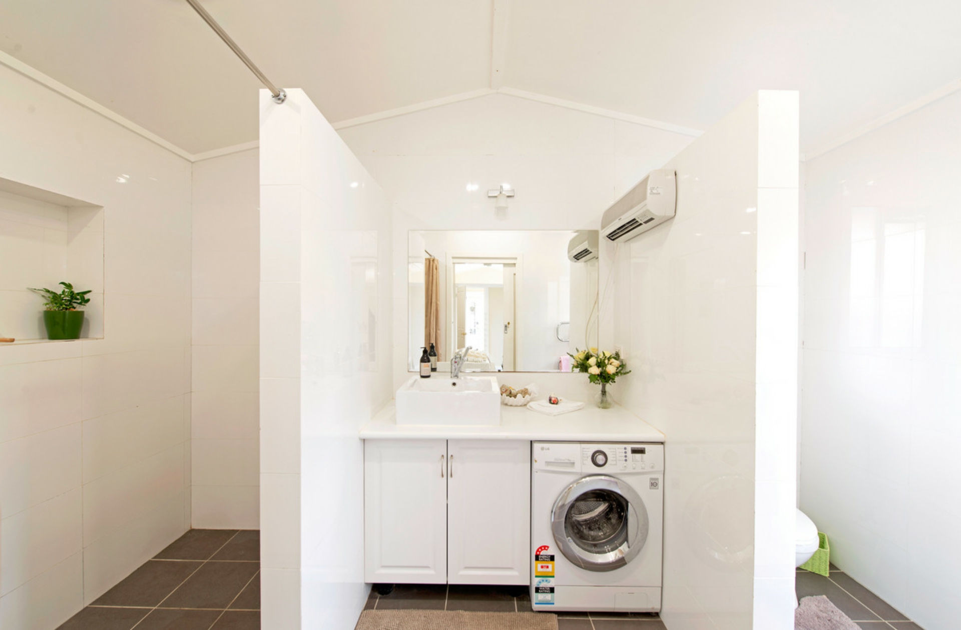 26 Spica Street, GIRALANG
