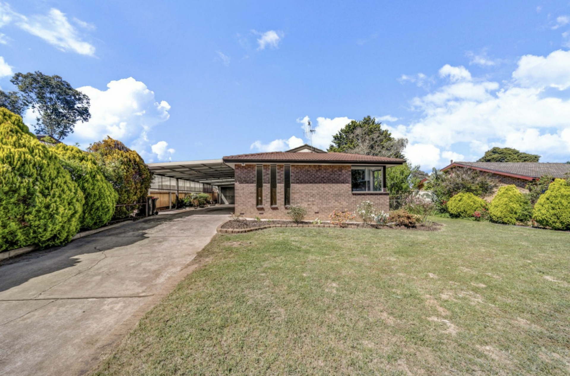 12 Chuculba Crescent, GIRALANG