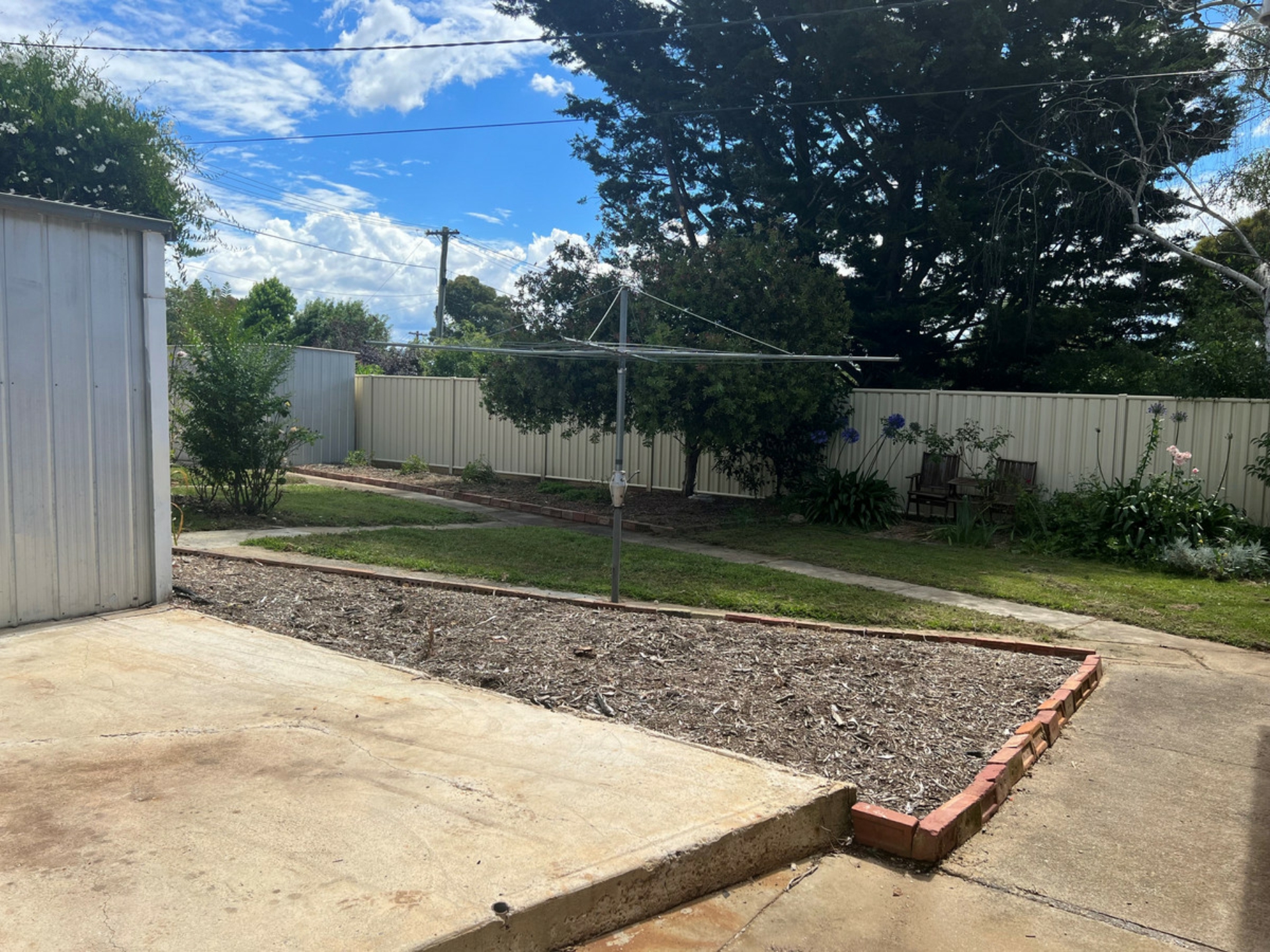12 Chuculba Crescent, GIRALANG