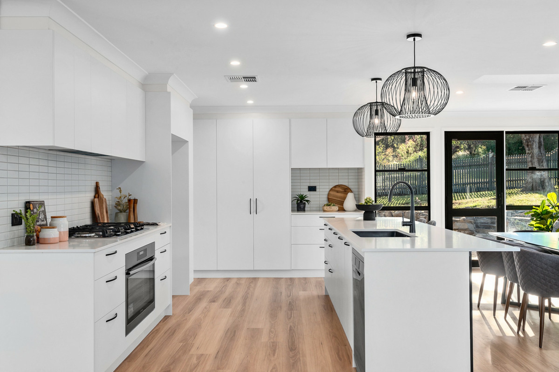 4 Gibbes Street, HALL