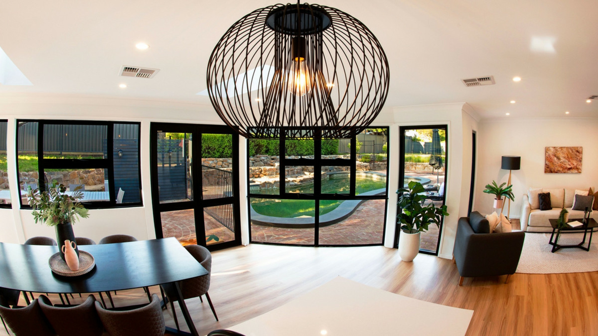 4 Gibbes Street, HALL