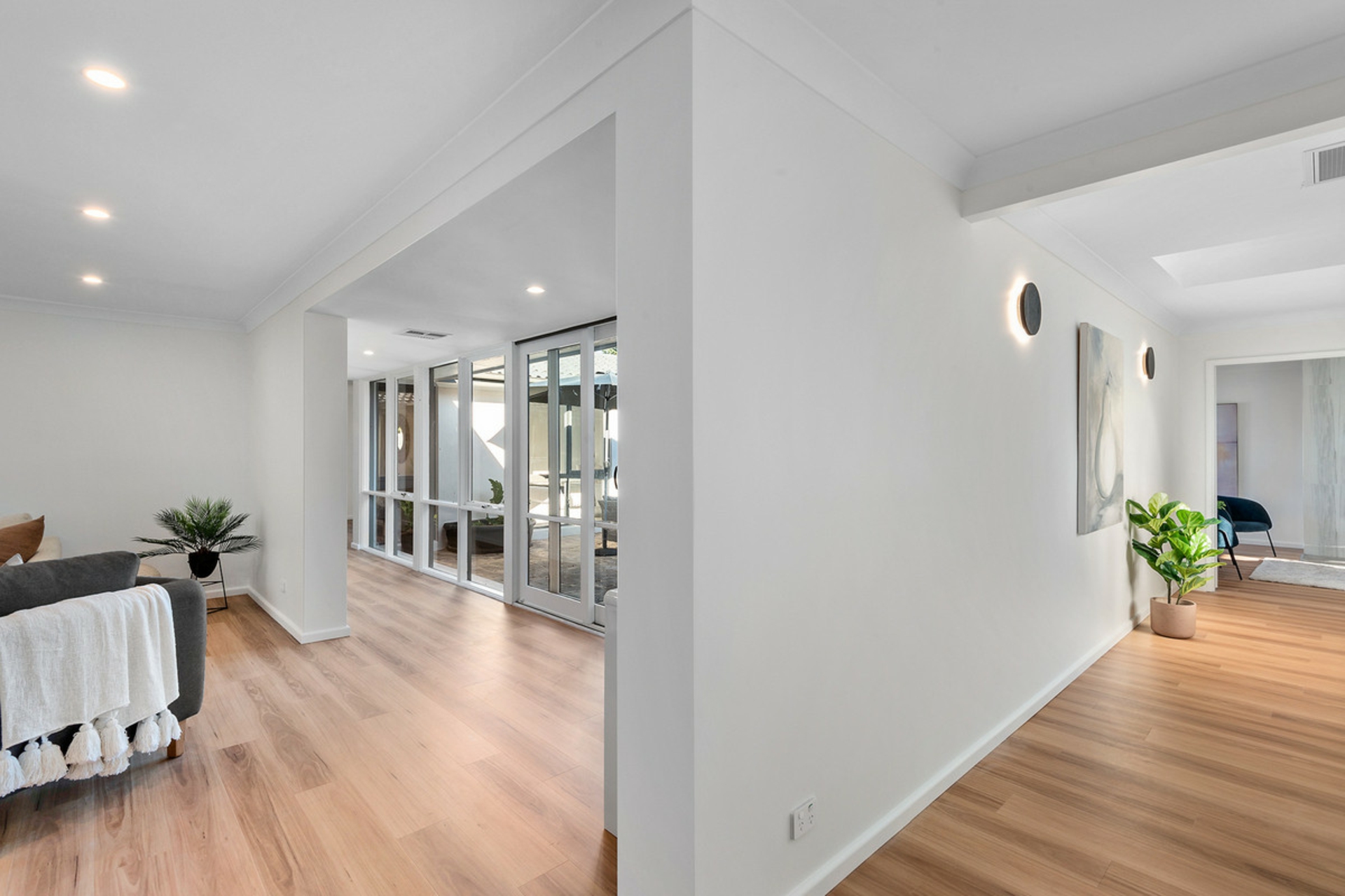 4 Gibbes Street, HALL