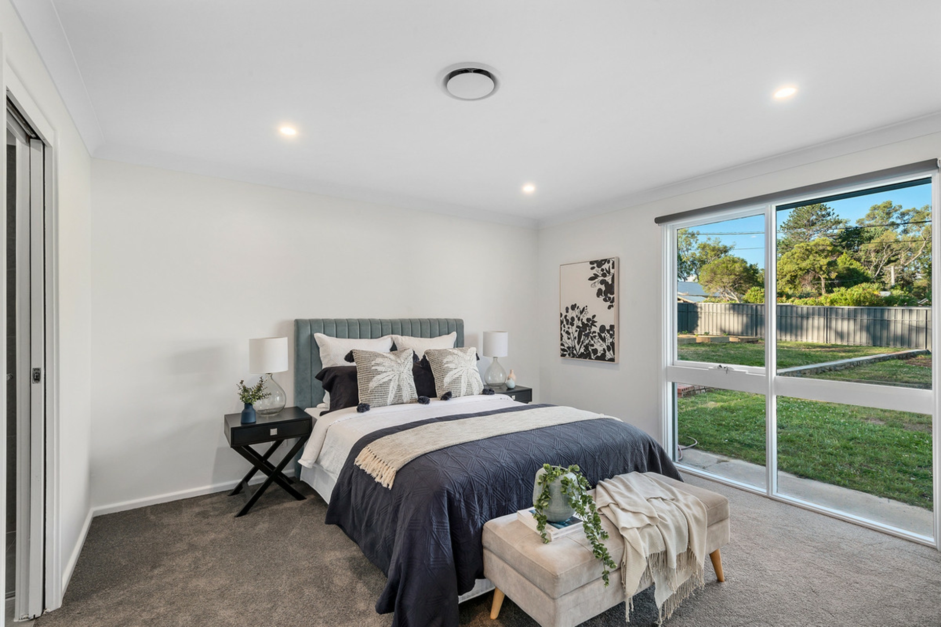 4 Gibbes Street, HALL