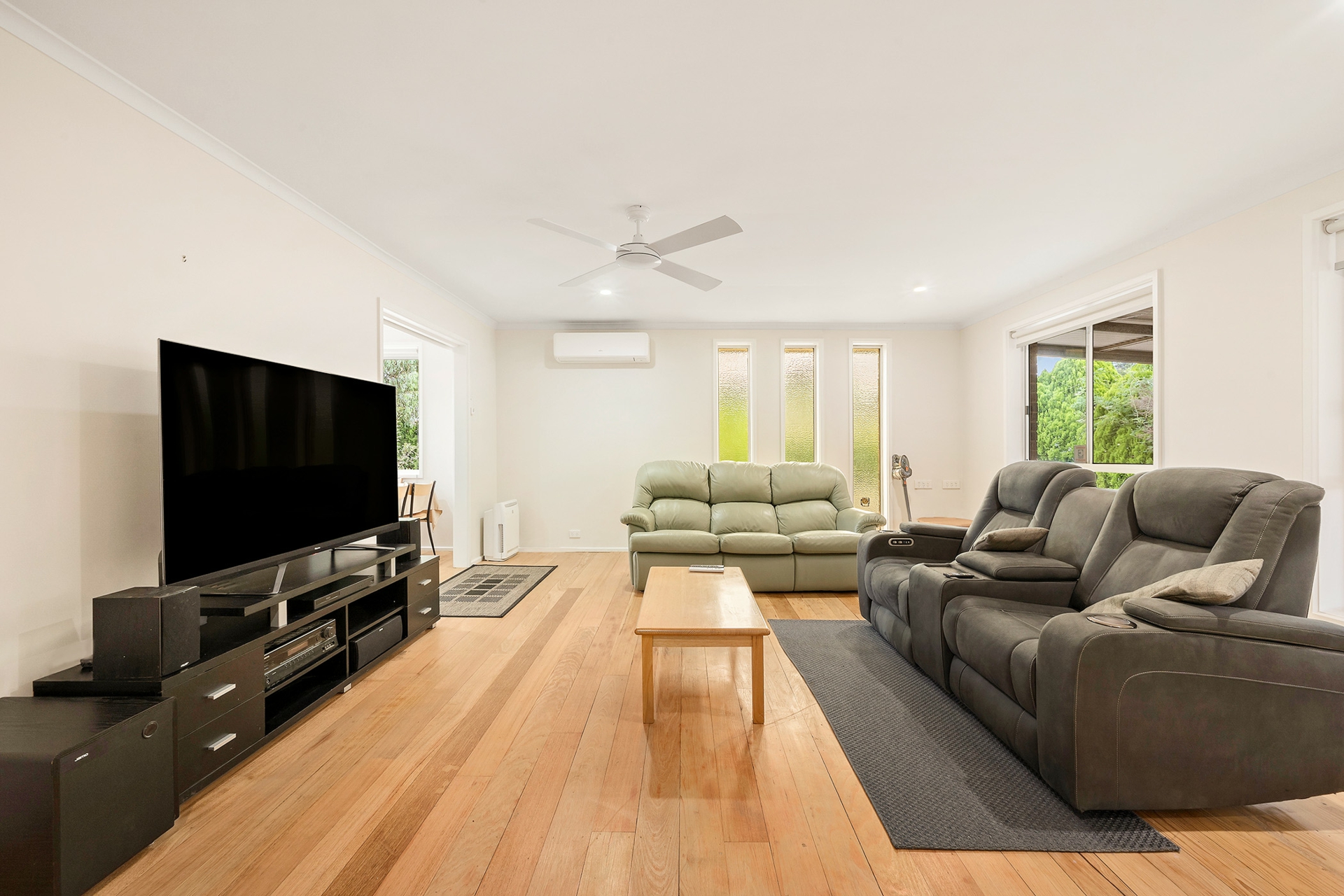 12 Chuculba Crescent, Giralang