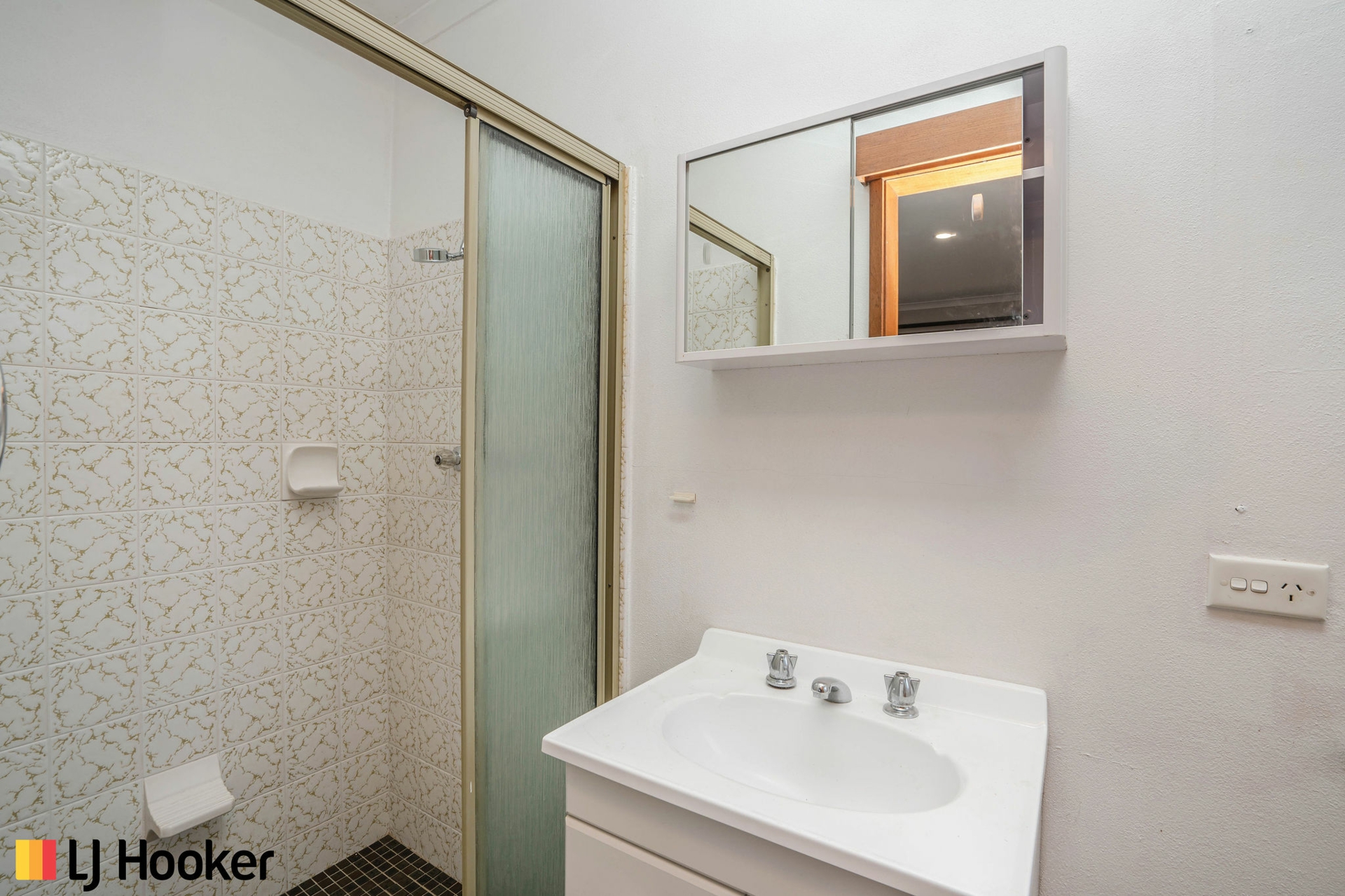 24 Kingston Street, EVATT