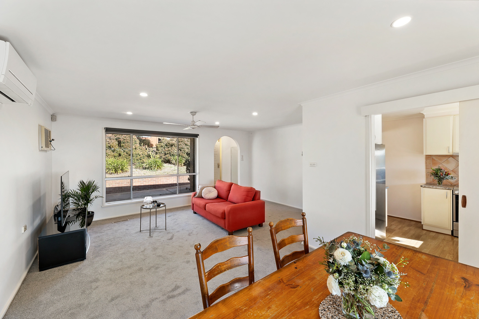 136 Chuculba Crescent, GIRALANG