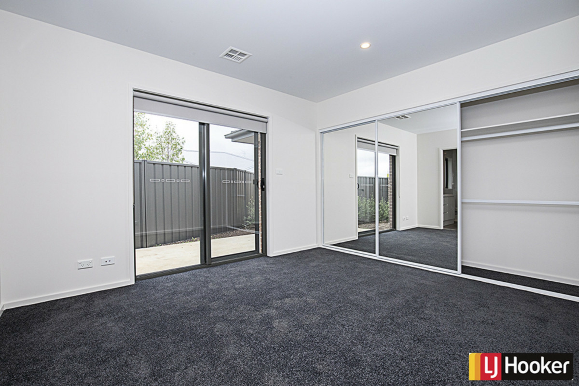 1/68 Lorraway Street, HOLT