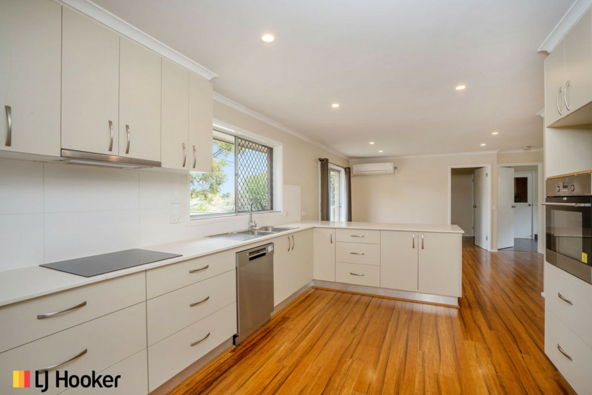 5 Lupus Place, GIRALANG