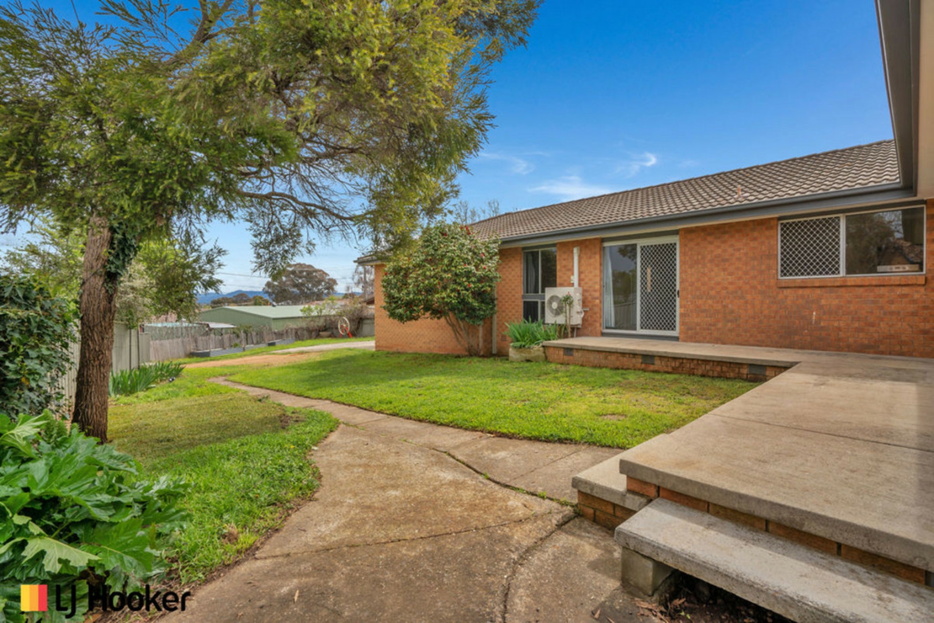 5 Lupus Place, GIRALANG