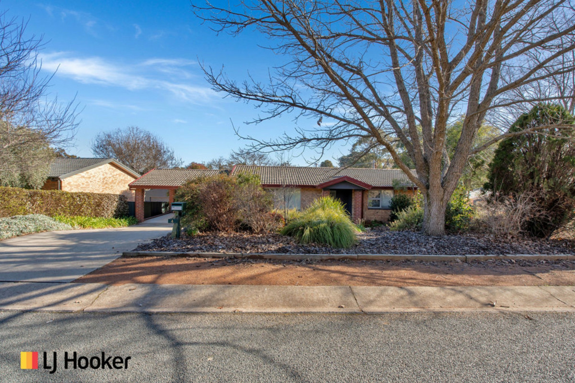 4 Phoenix Place, GIRALANG