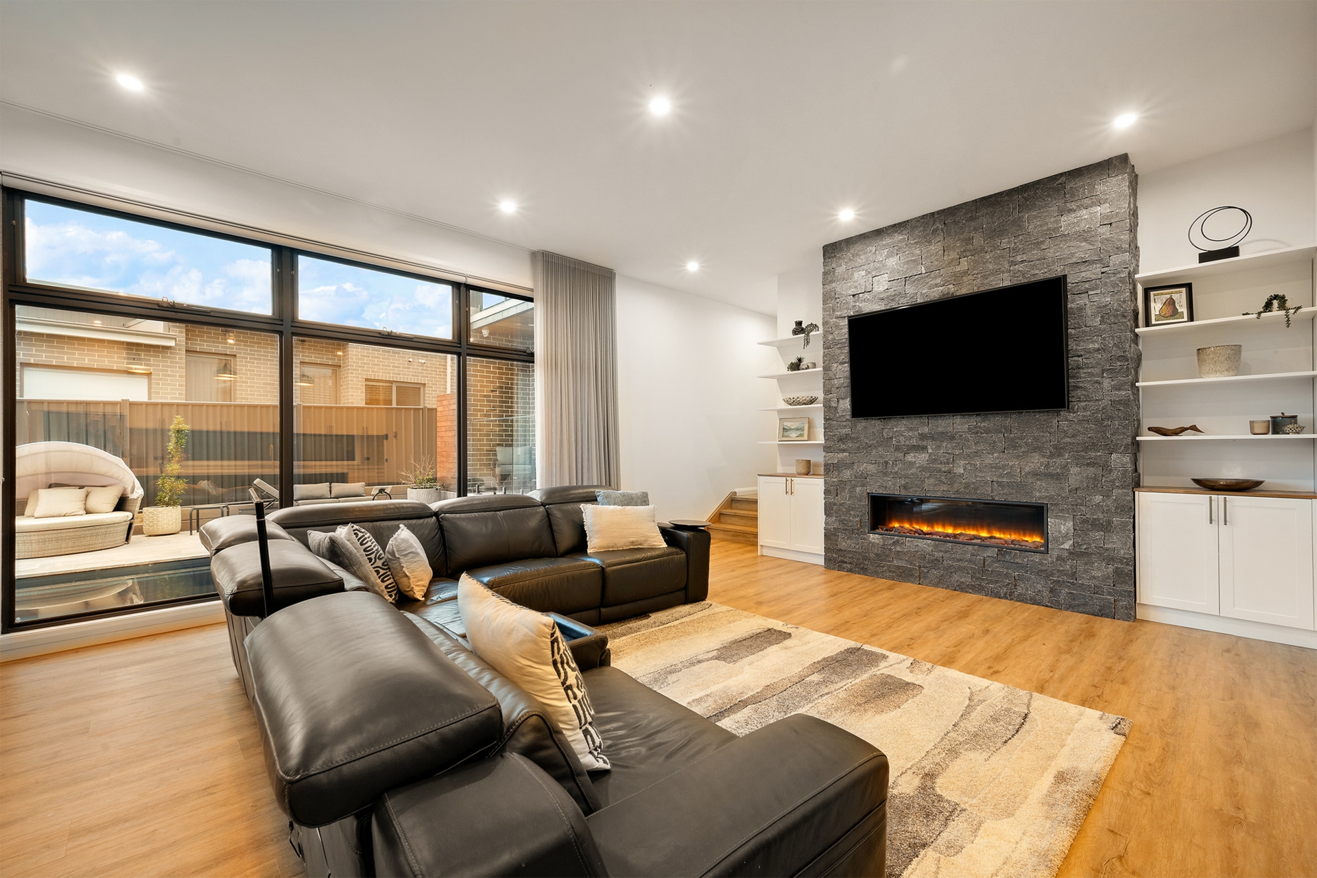 9 Constable Street, WHITLAM