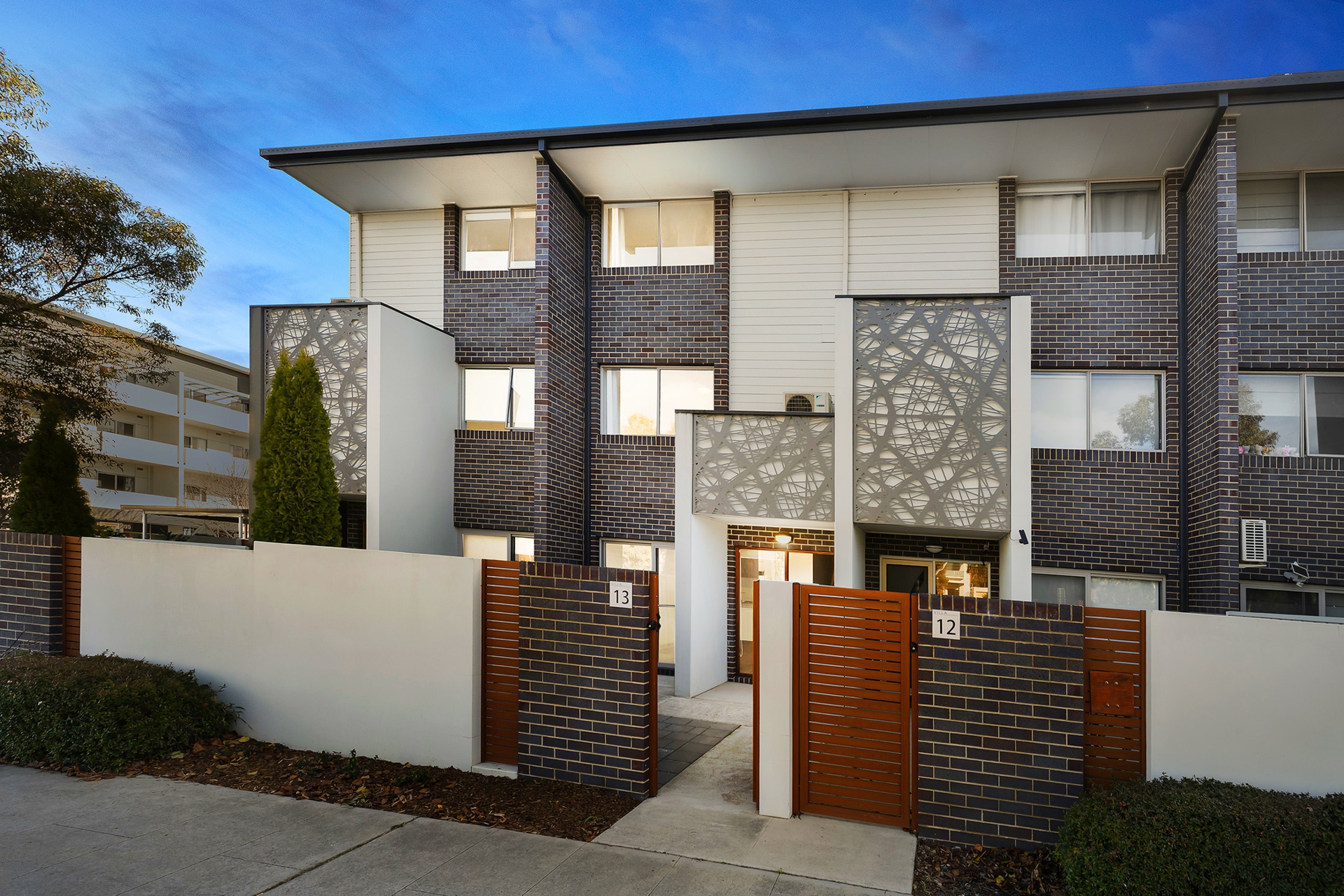13/2 Clare Burton Crescent, FRANKLIN