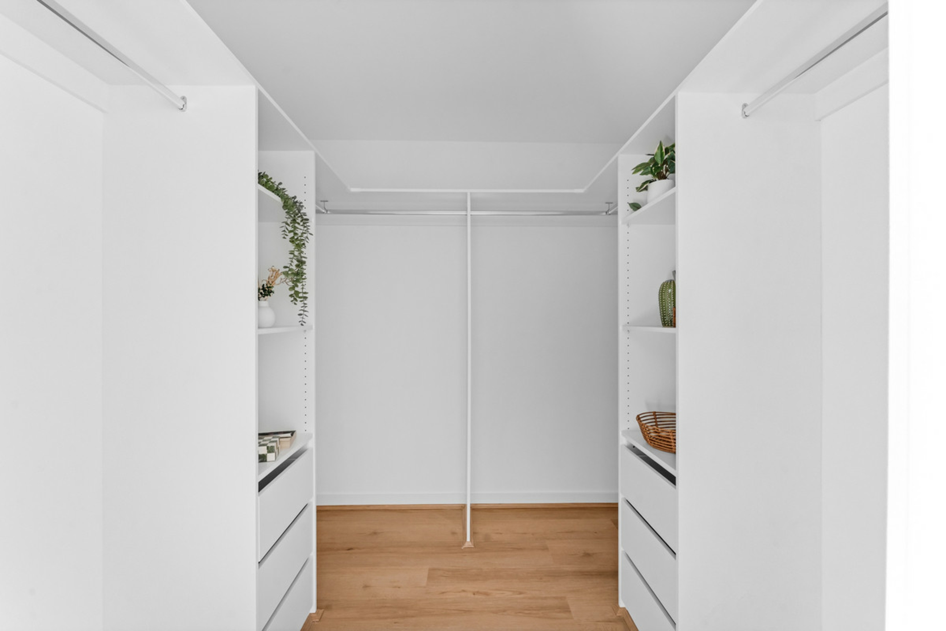 1 Graham Street — photo 10 of 30