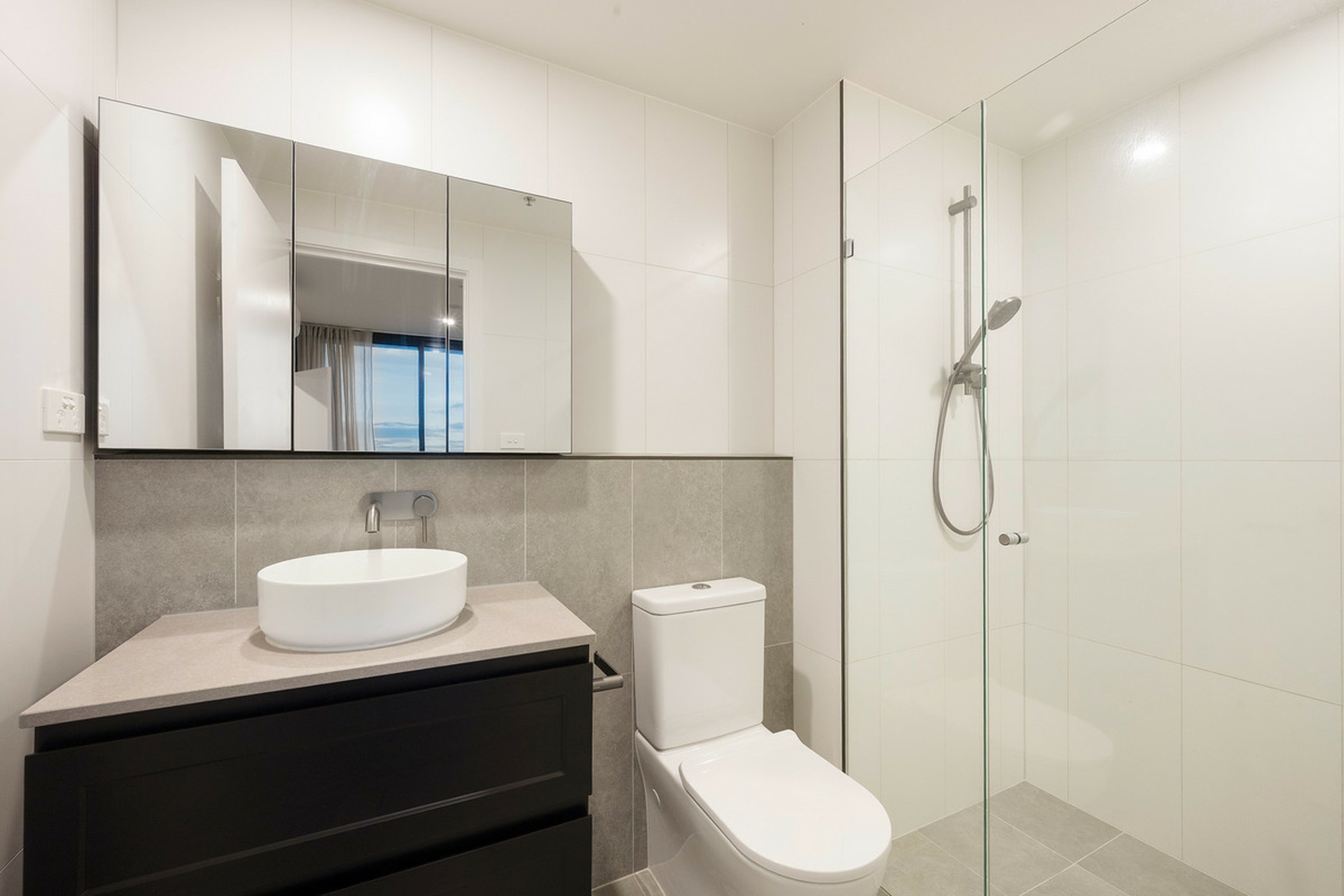 1012/61 Camilleri Way — photo 9 of 21