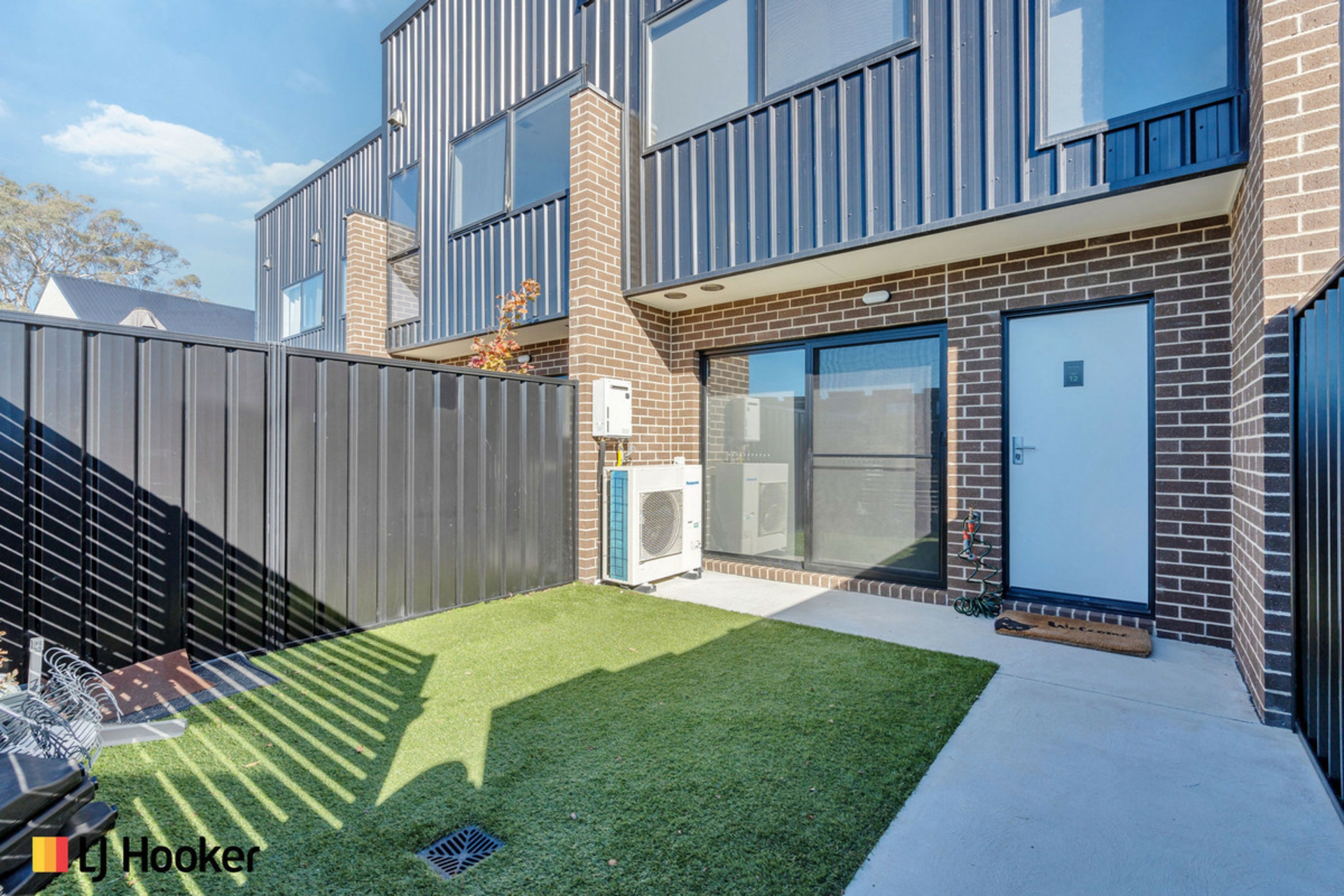 12/10 Margules Crescent — photo 10 of 12