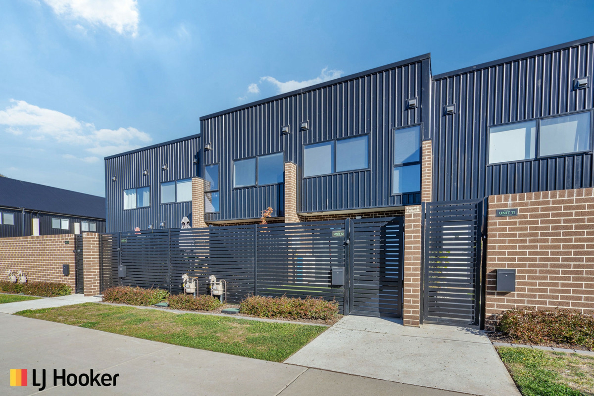 12/10 Margules Crescent — photo 11 of 12
