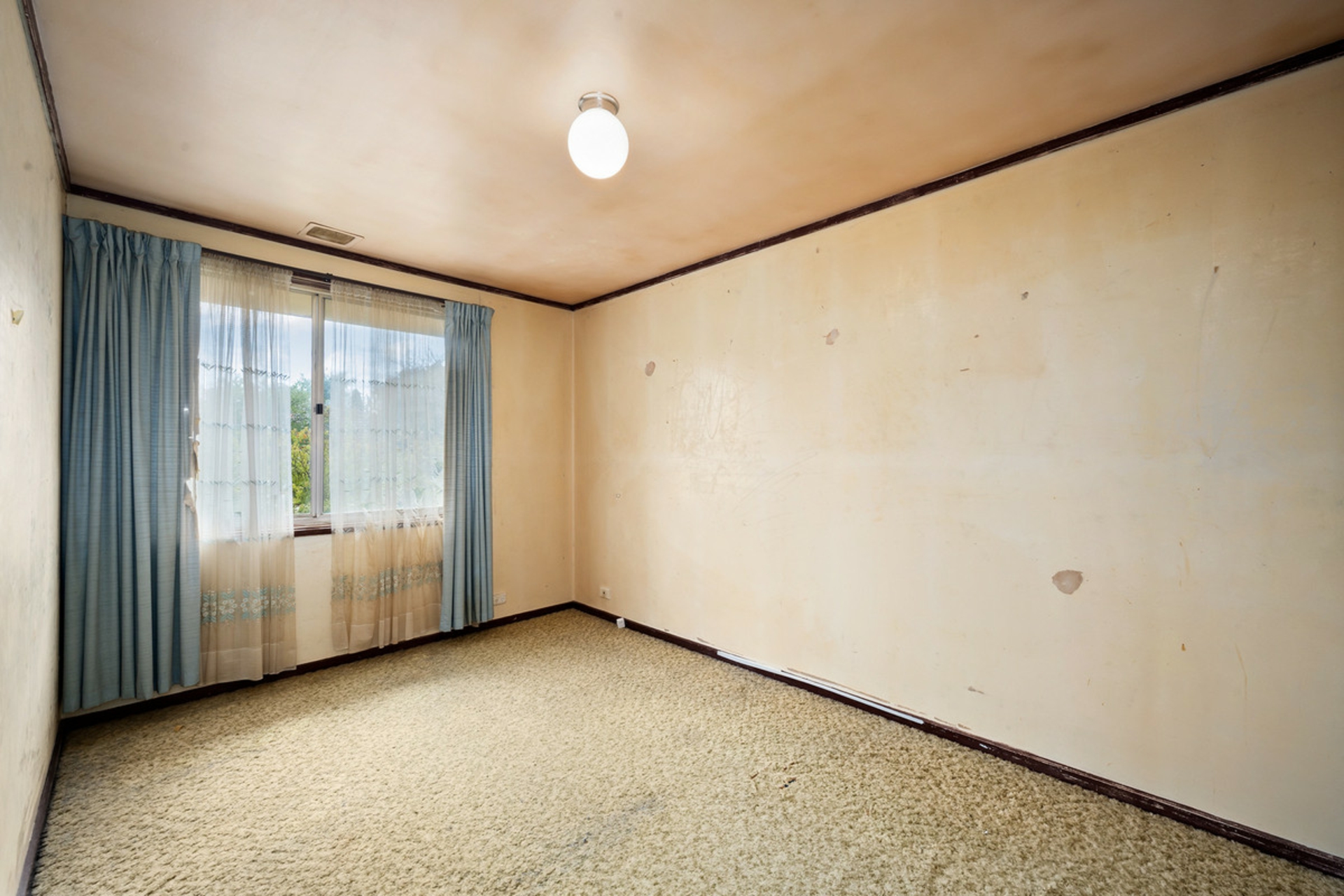 93 Canopus Crescent — photo 8 of 12