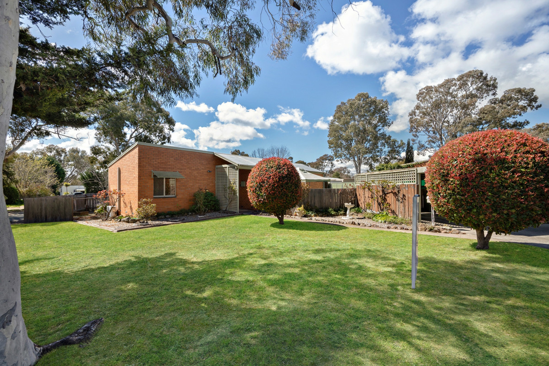 45 Crofts Crescent — photo 3 of 11