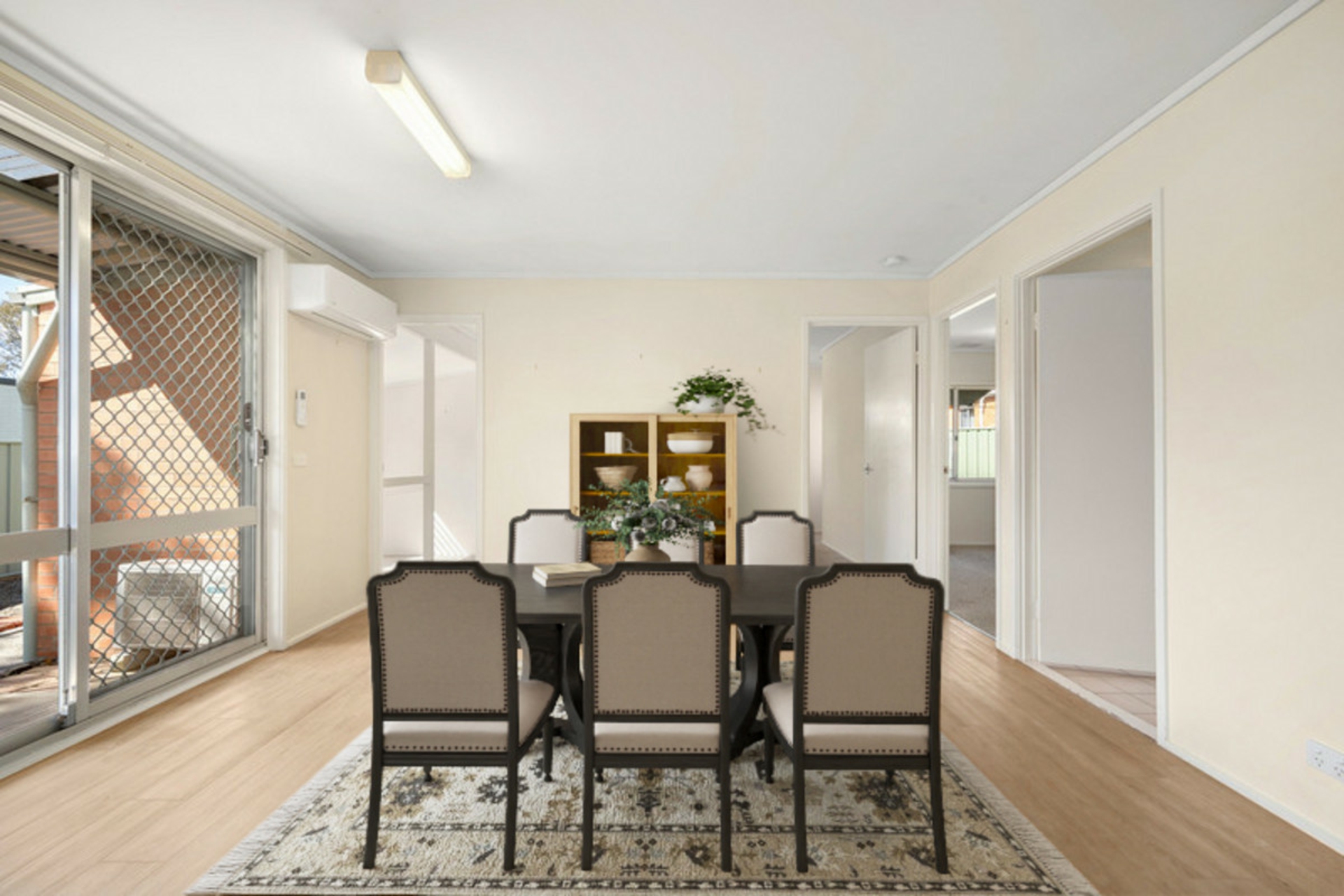 45 Crofts Crescent — photo 4 of 11
