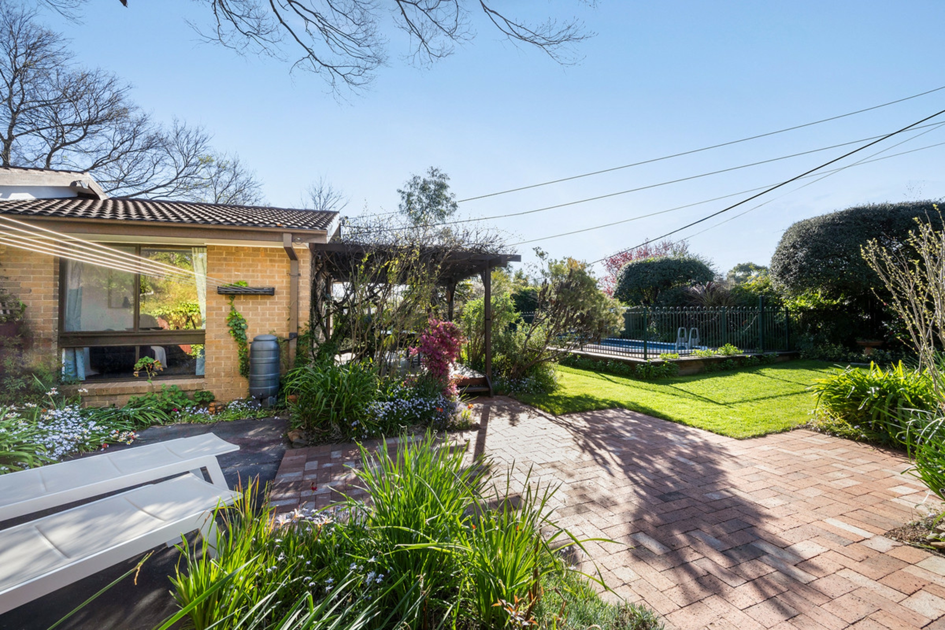 31 Spica Street — photo 2 of 20