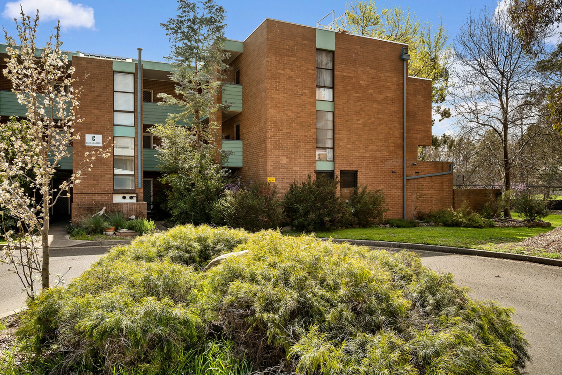 11C/62 Wattle Street — photo from LJ Hooker Kaleen