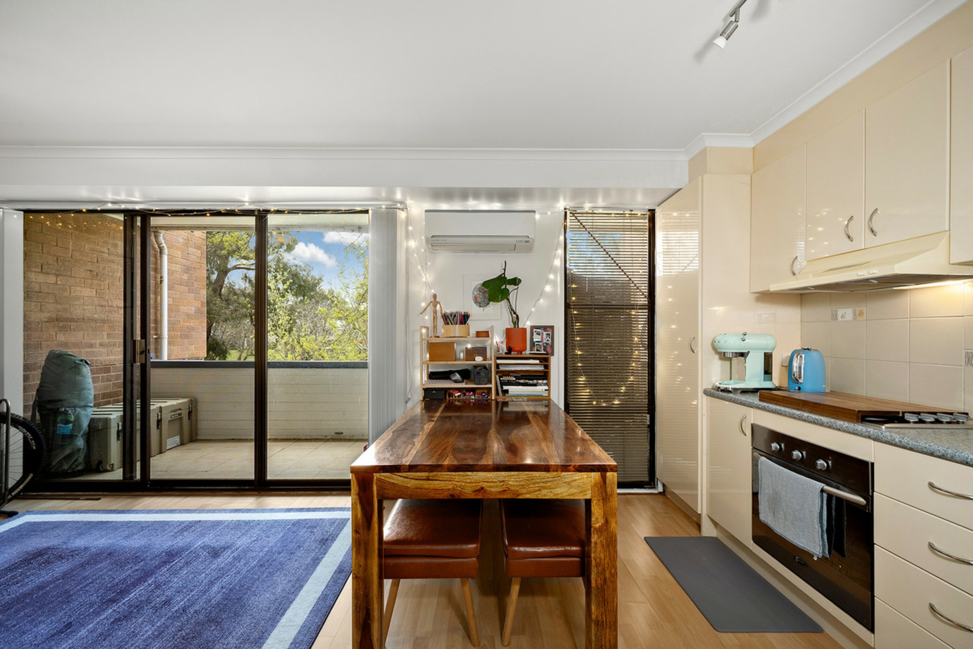 11C/62 Wattle Street — photo 4 of 11