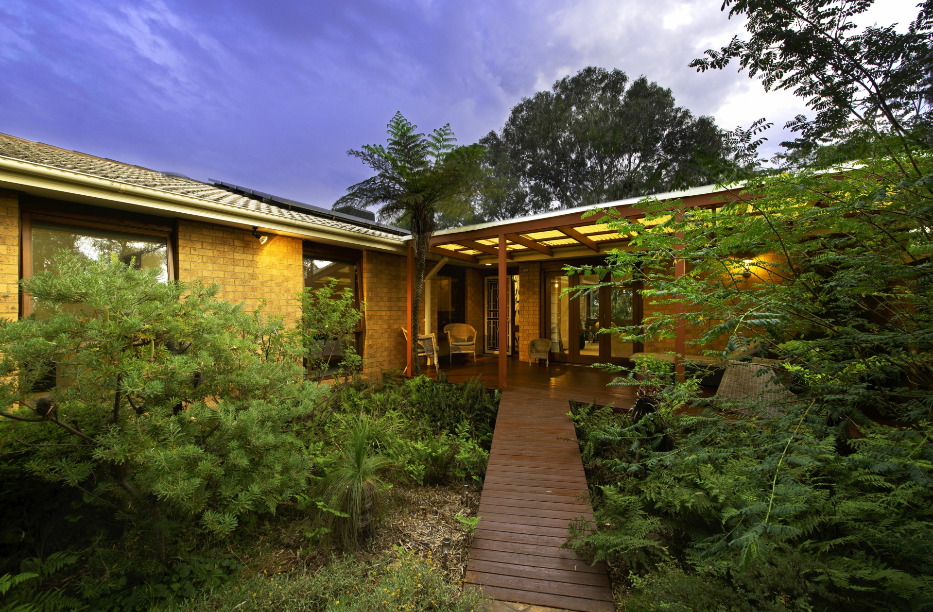 10 Rechner Place, FLYNN