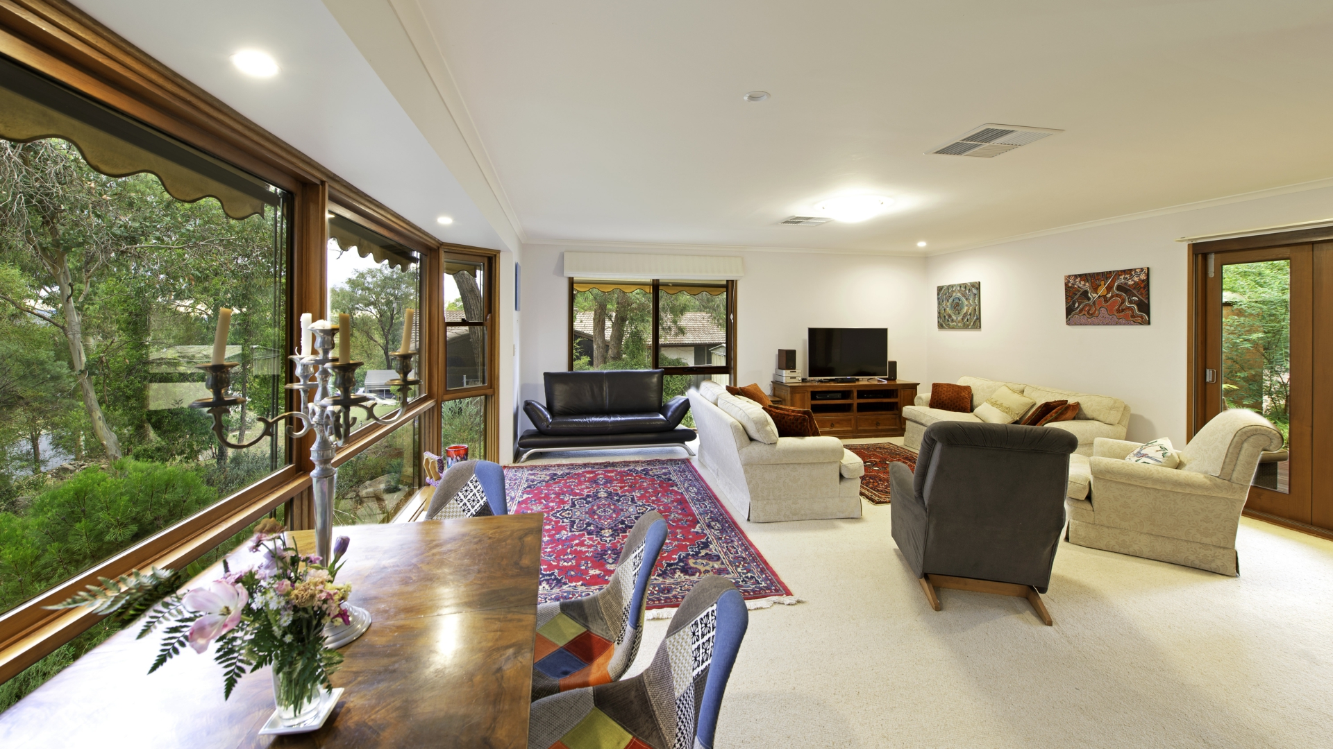 10 Rechner Place, FLYNN