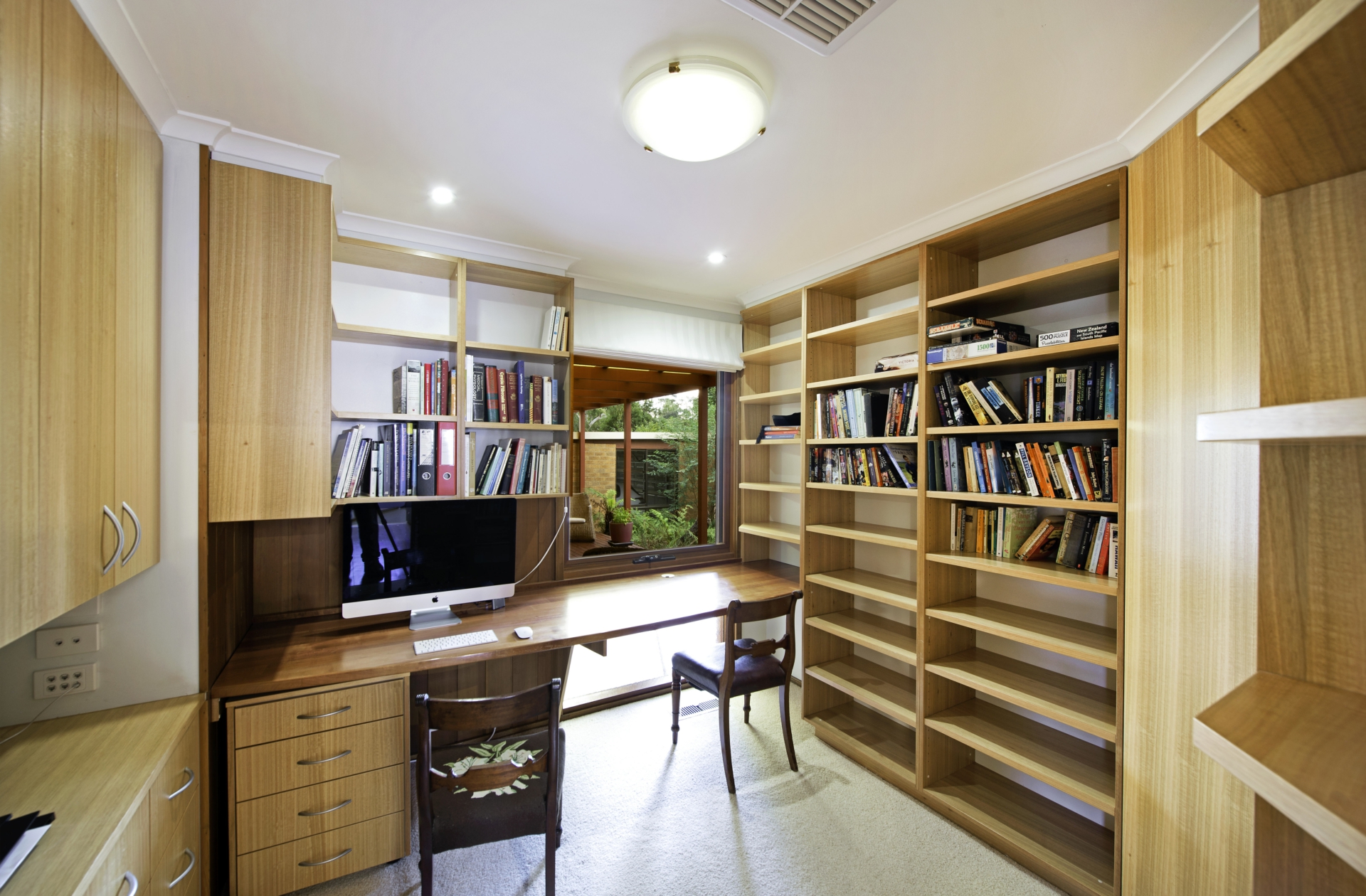 10 Rechner Place, FLYNN