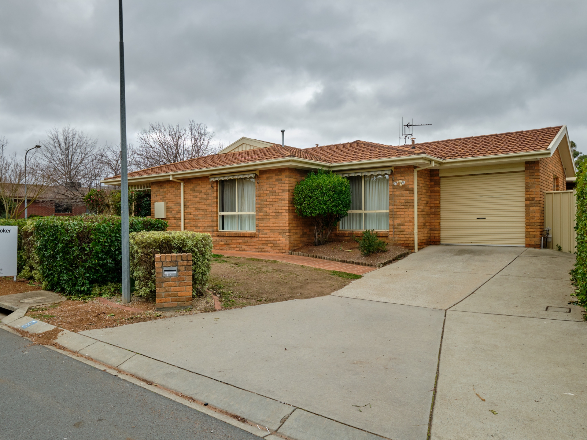 6 Thornhill Crescent Dunlop ACT
