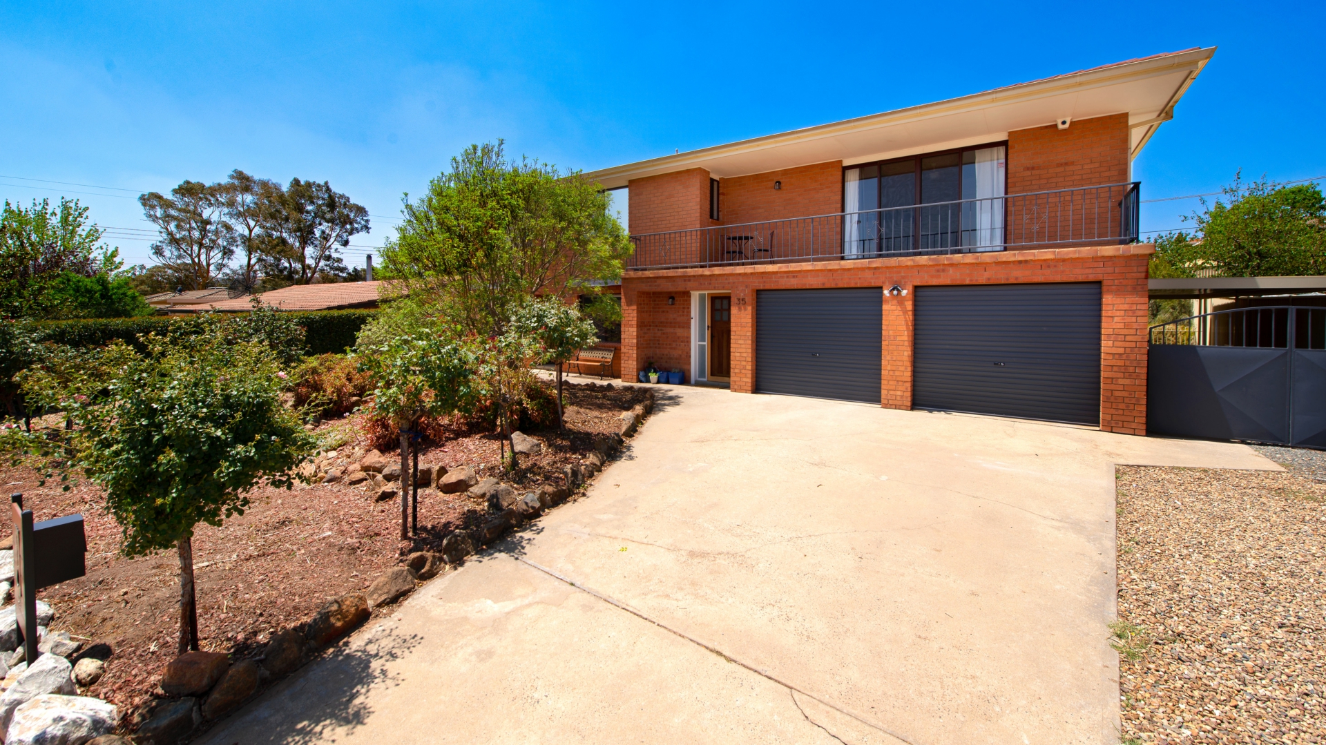 35 Whittell Crescent Florey ACT