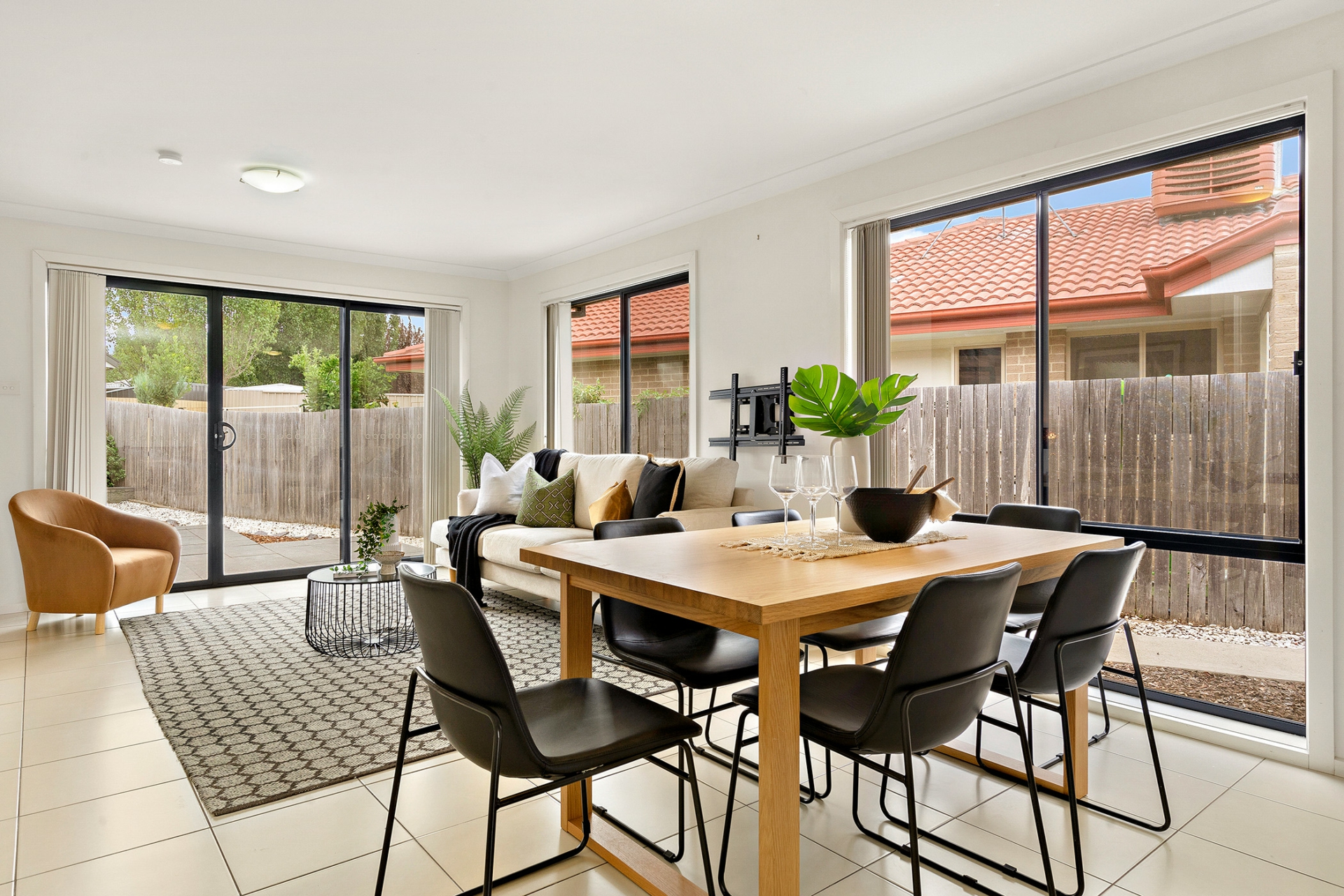 4 Rag Holmes Street, MACGREGOR