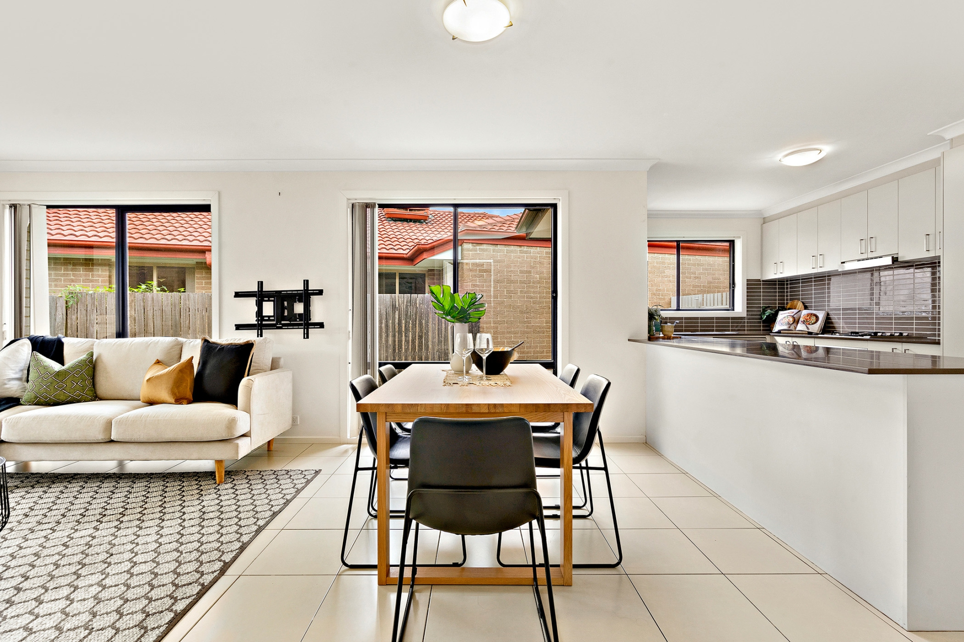 4 Rag Holmes Street, MACGREGOR