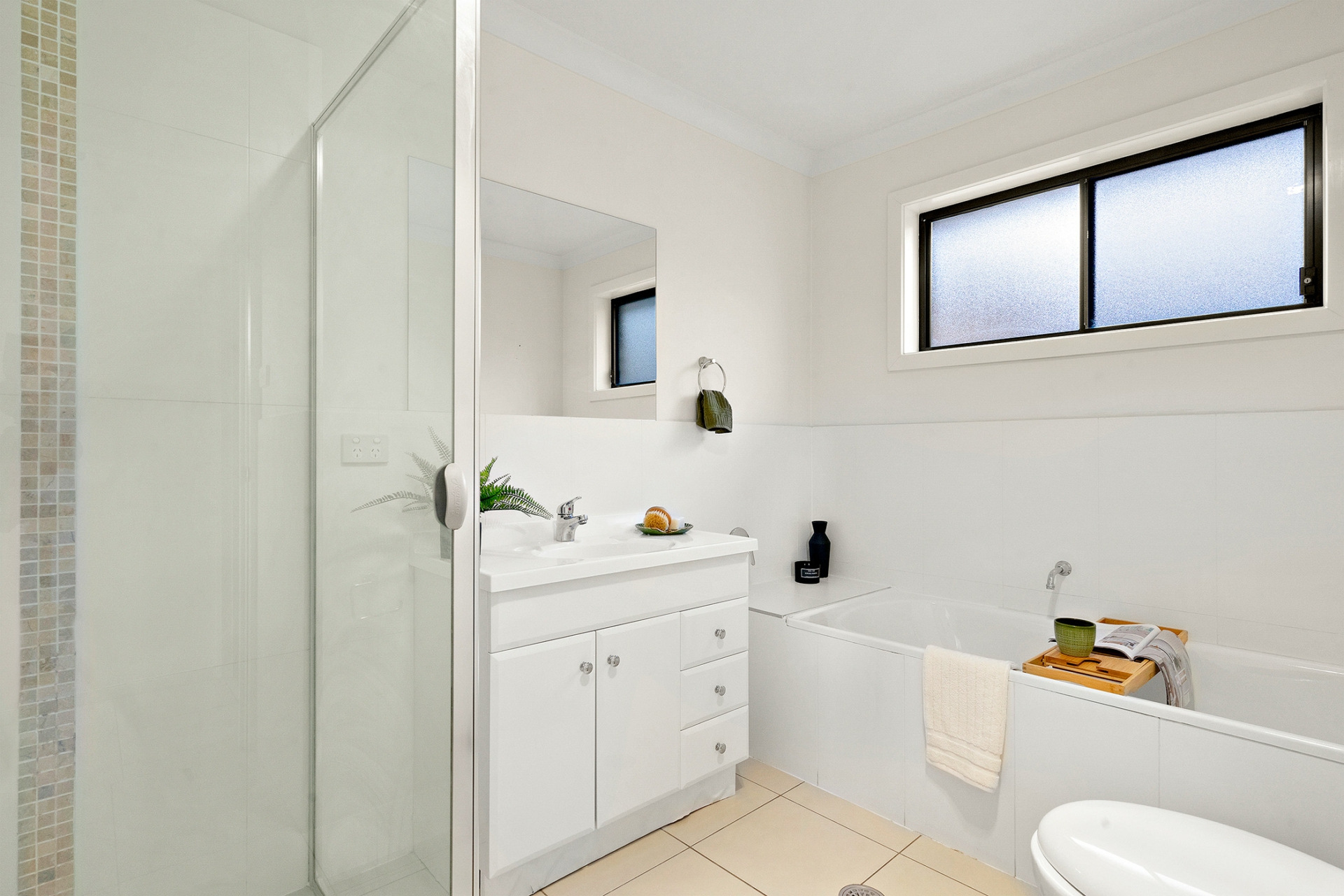 4 Rag Holmes Street, MACGREGOR